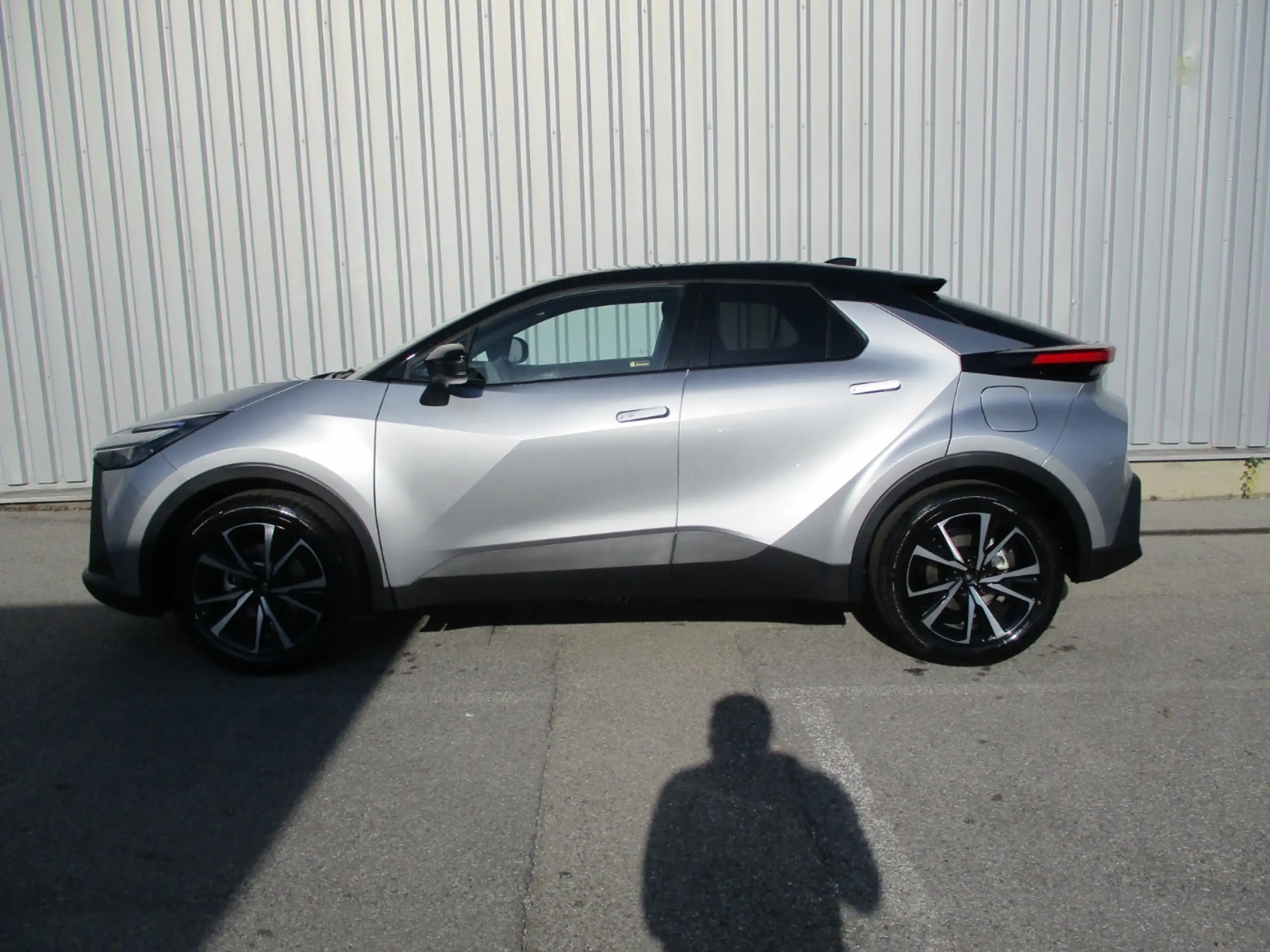 Toyota - C-HR