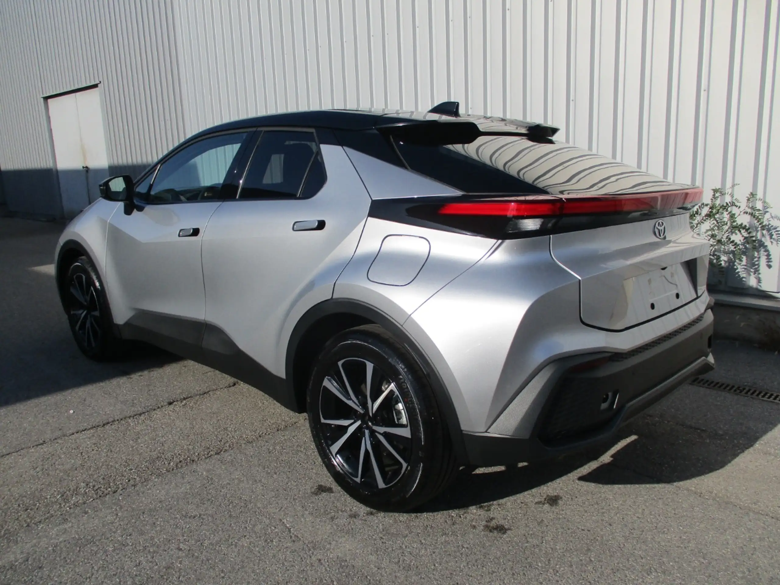 Toyota - C-HR