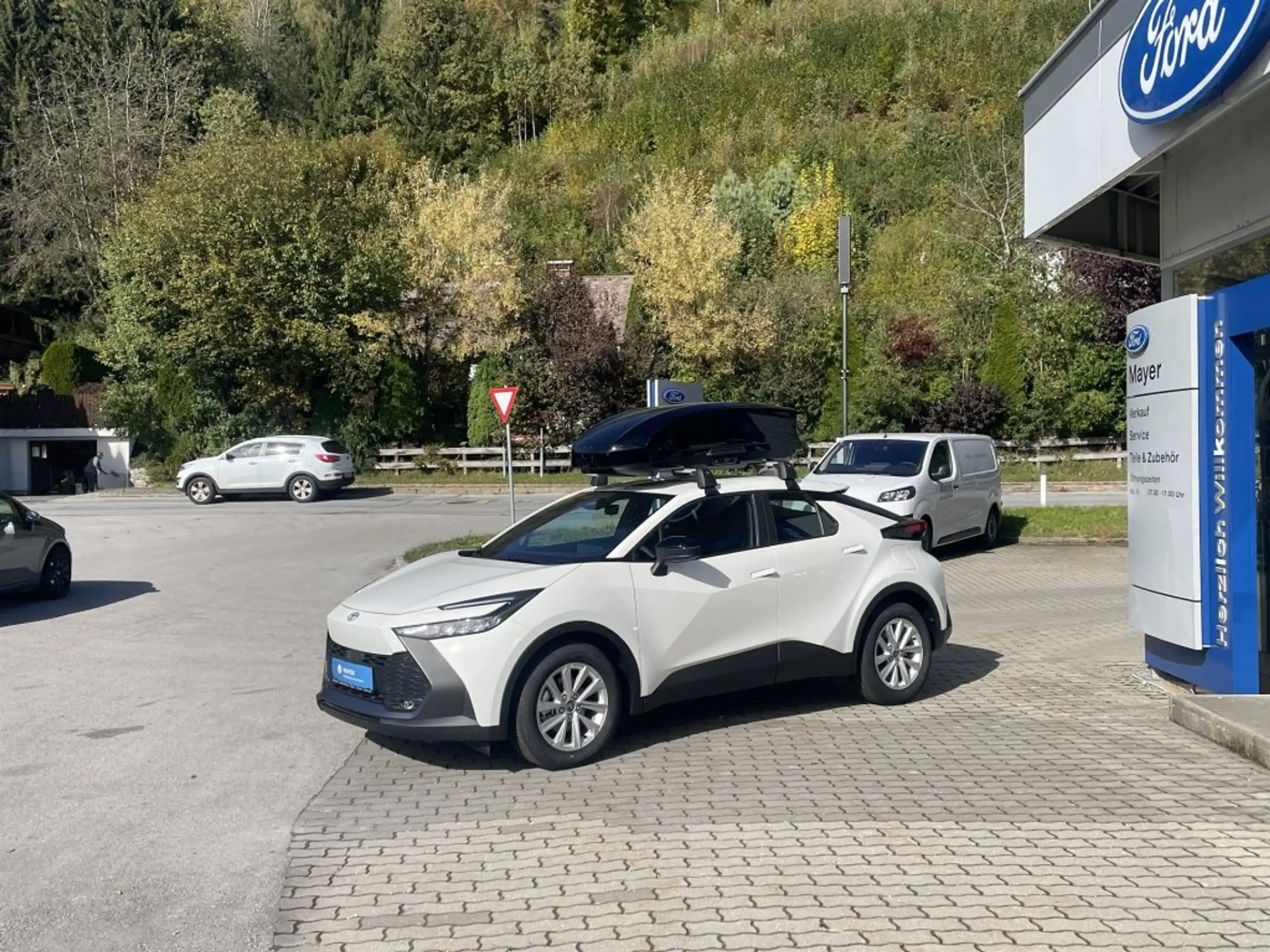 Toyota - C-HR