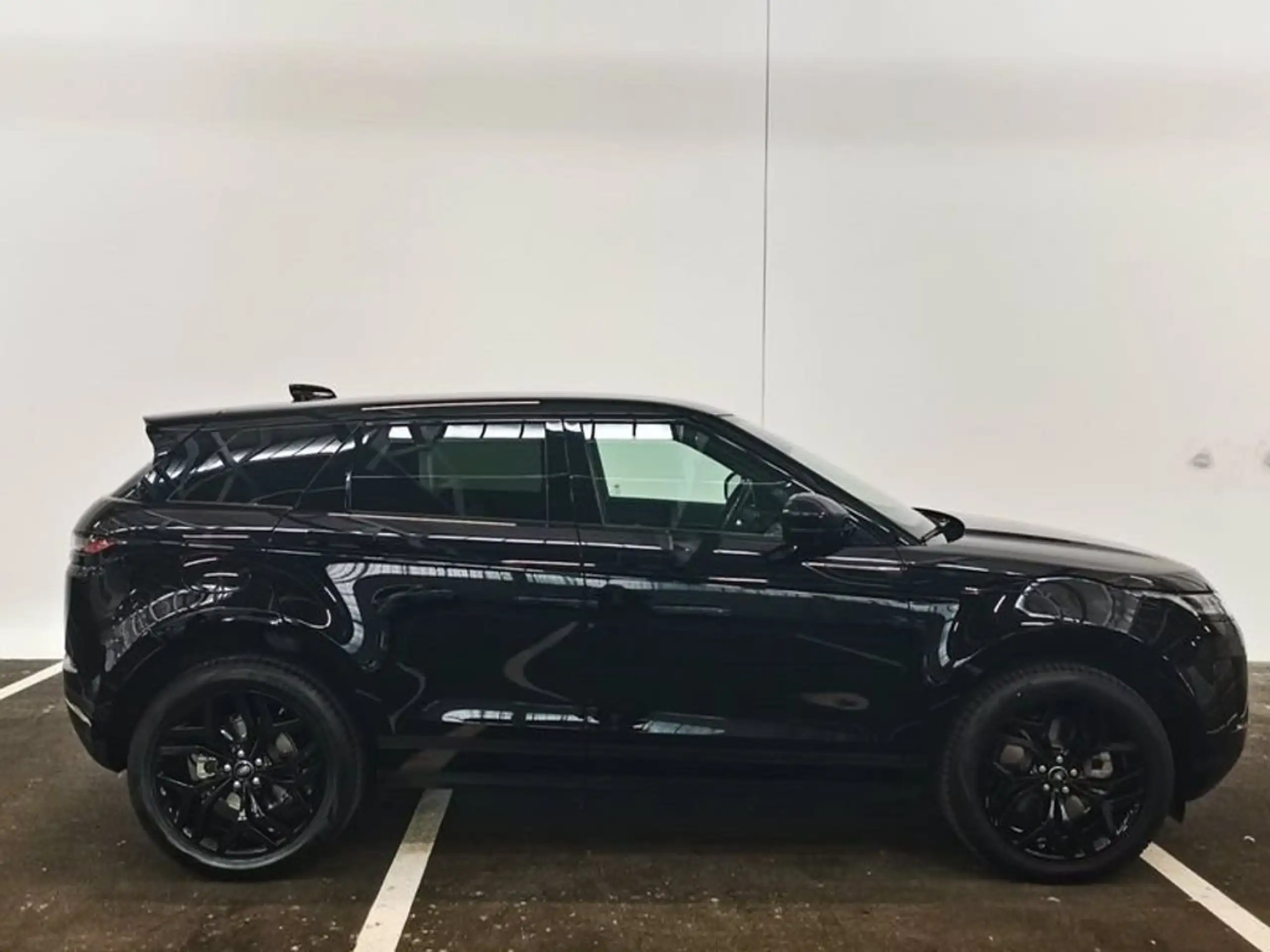 Land Rover - Range Rover Evoque