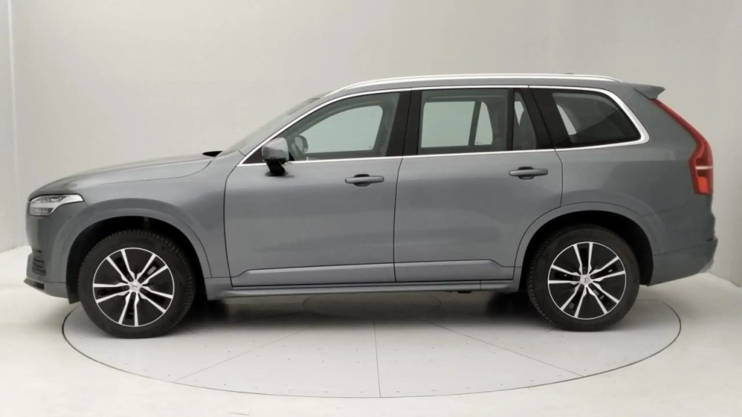 Volvo - XC90