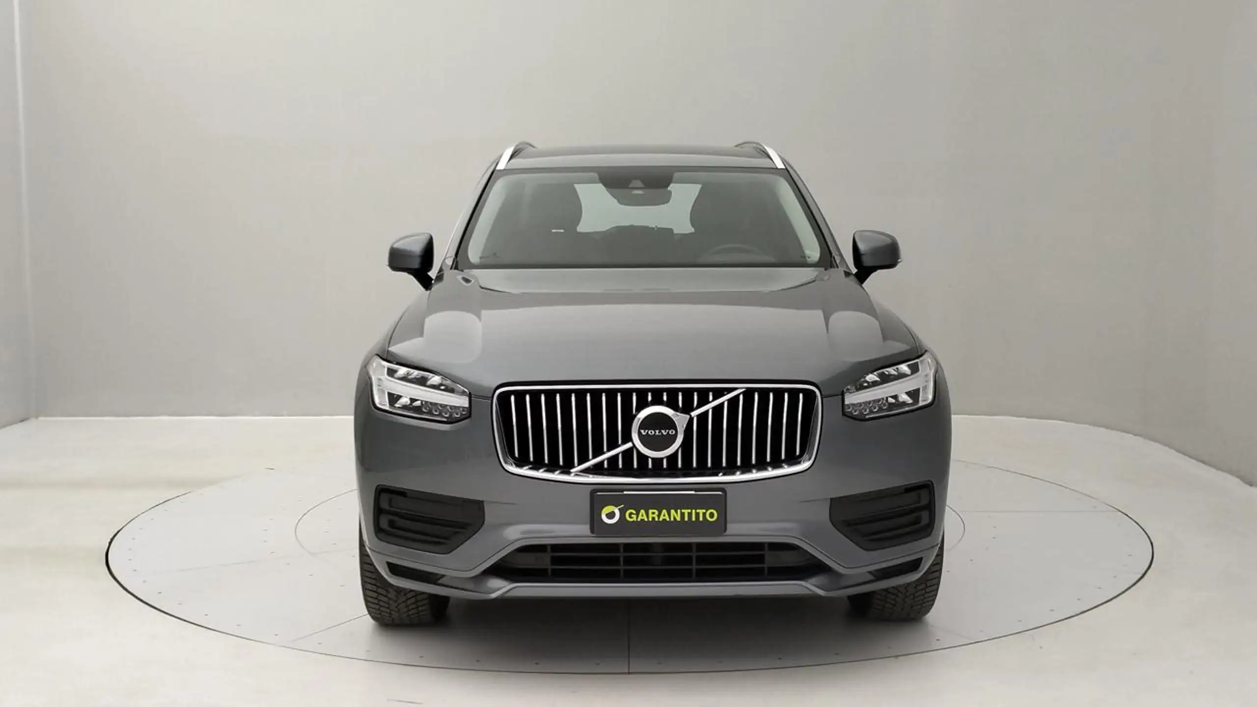 Volvo - XC90