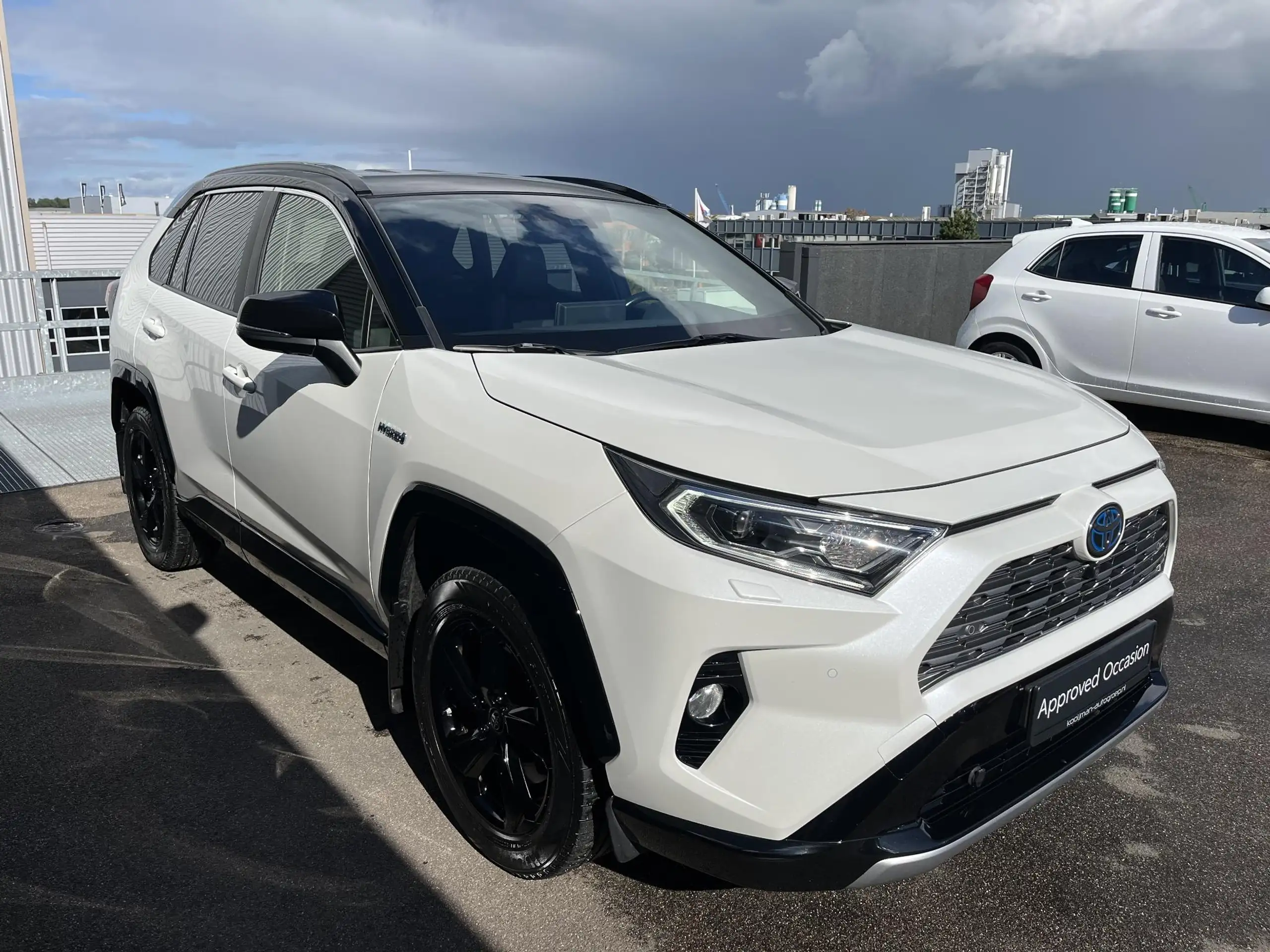 Toyota - RAV 4