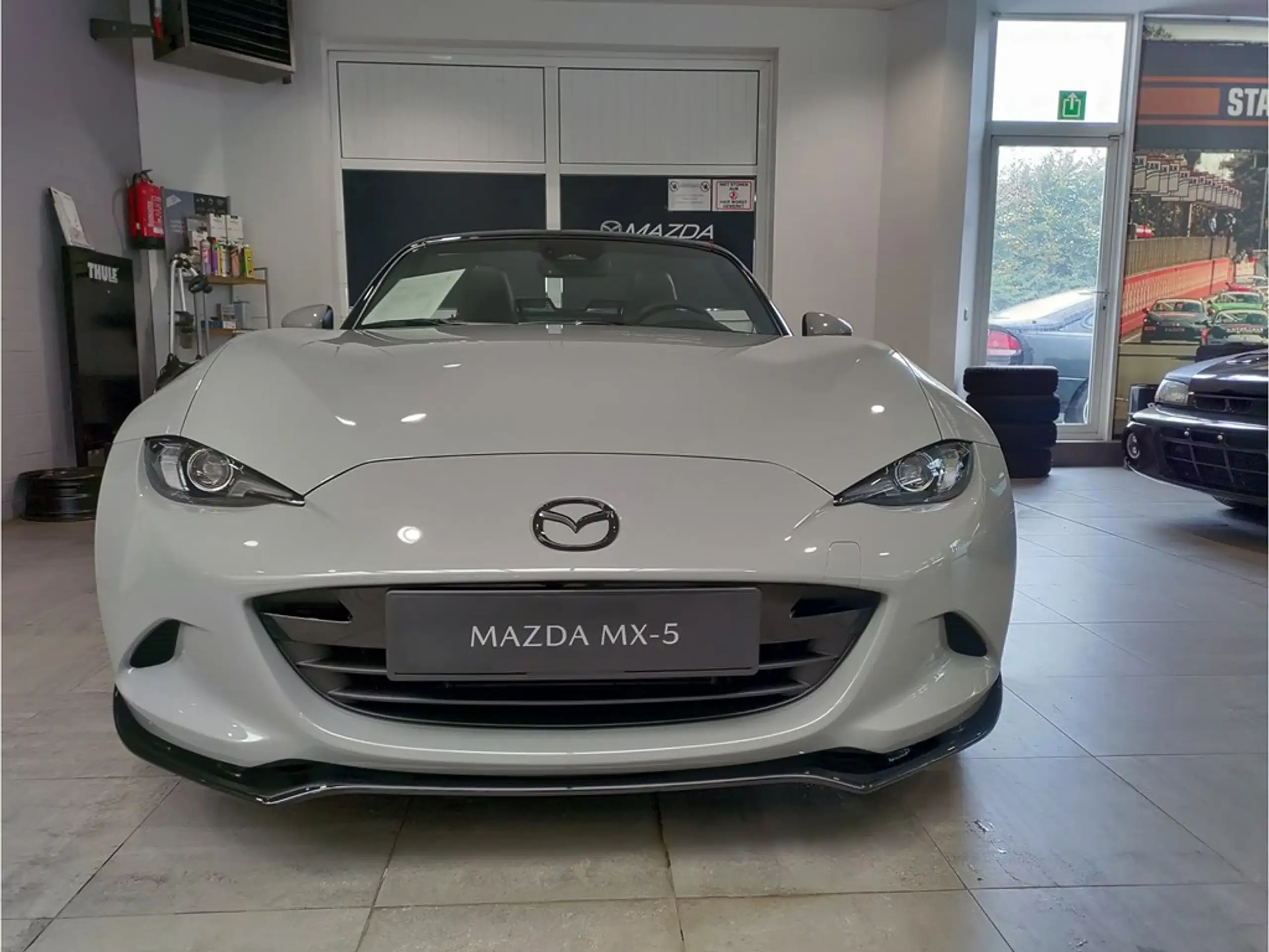 Mazda - MX-5