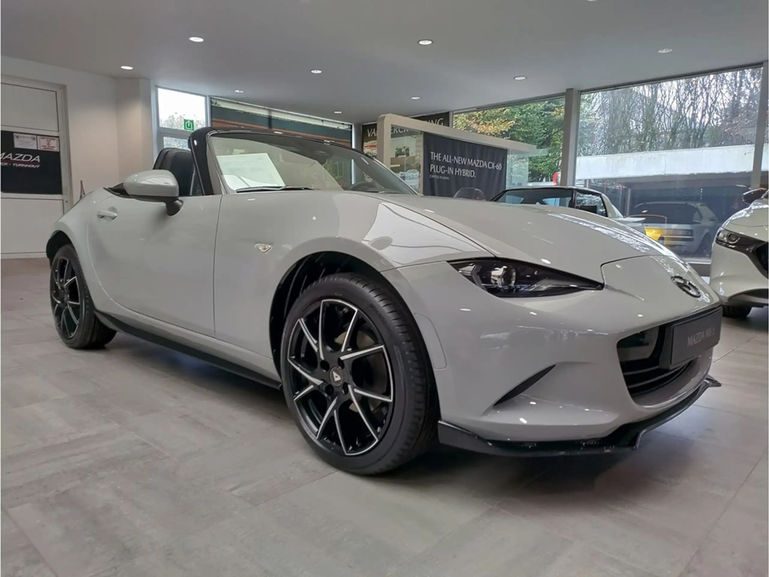 Mazda - MX-5