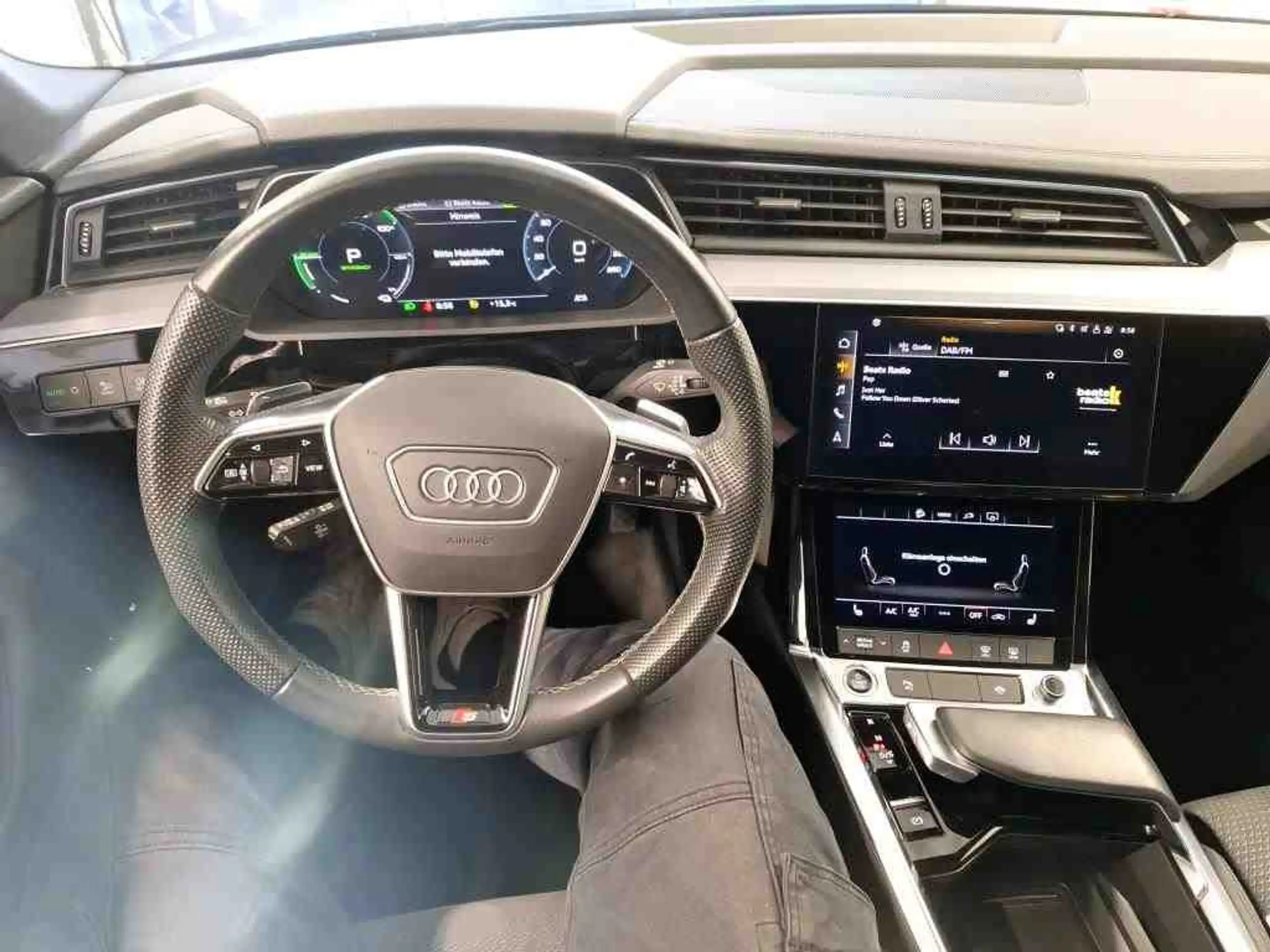 Audi - e-tron