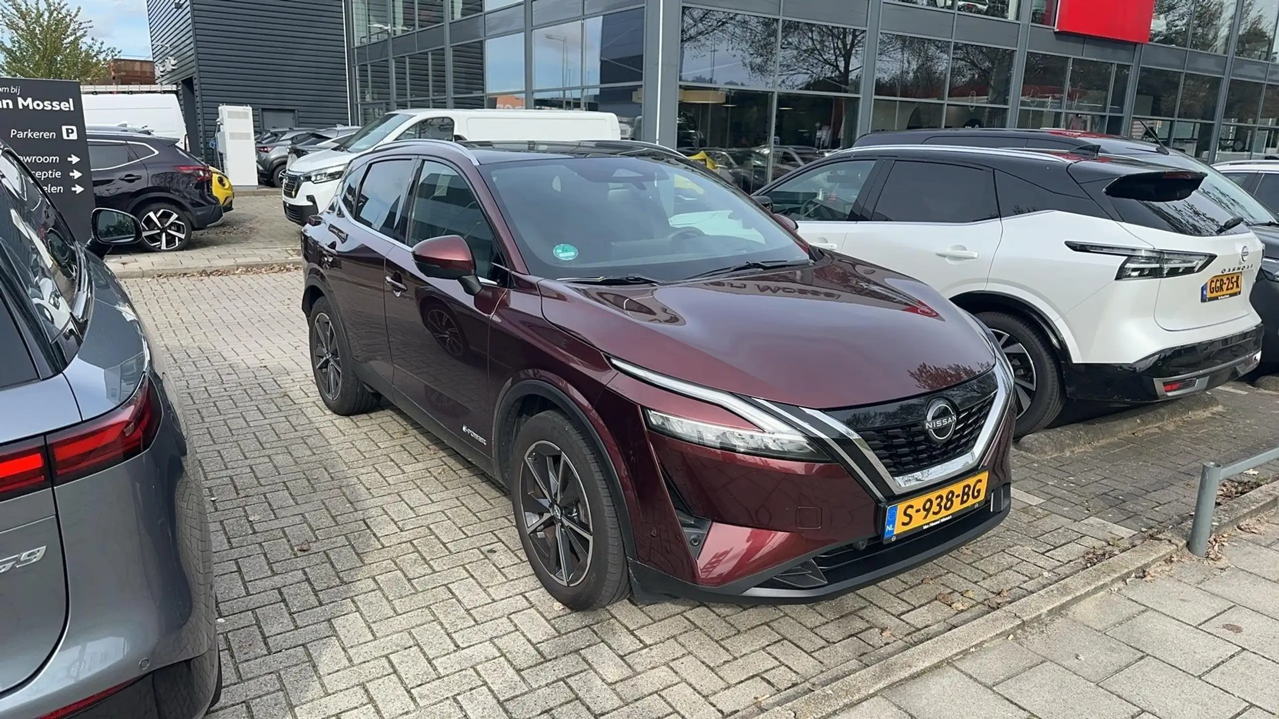 Nissan - Qashqai