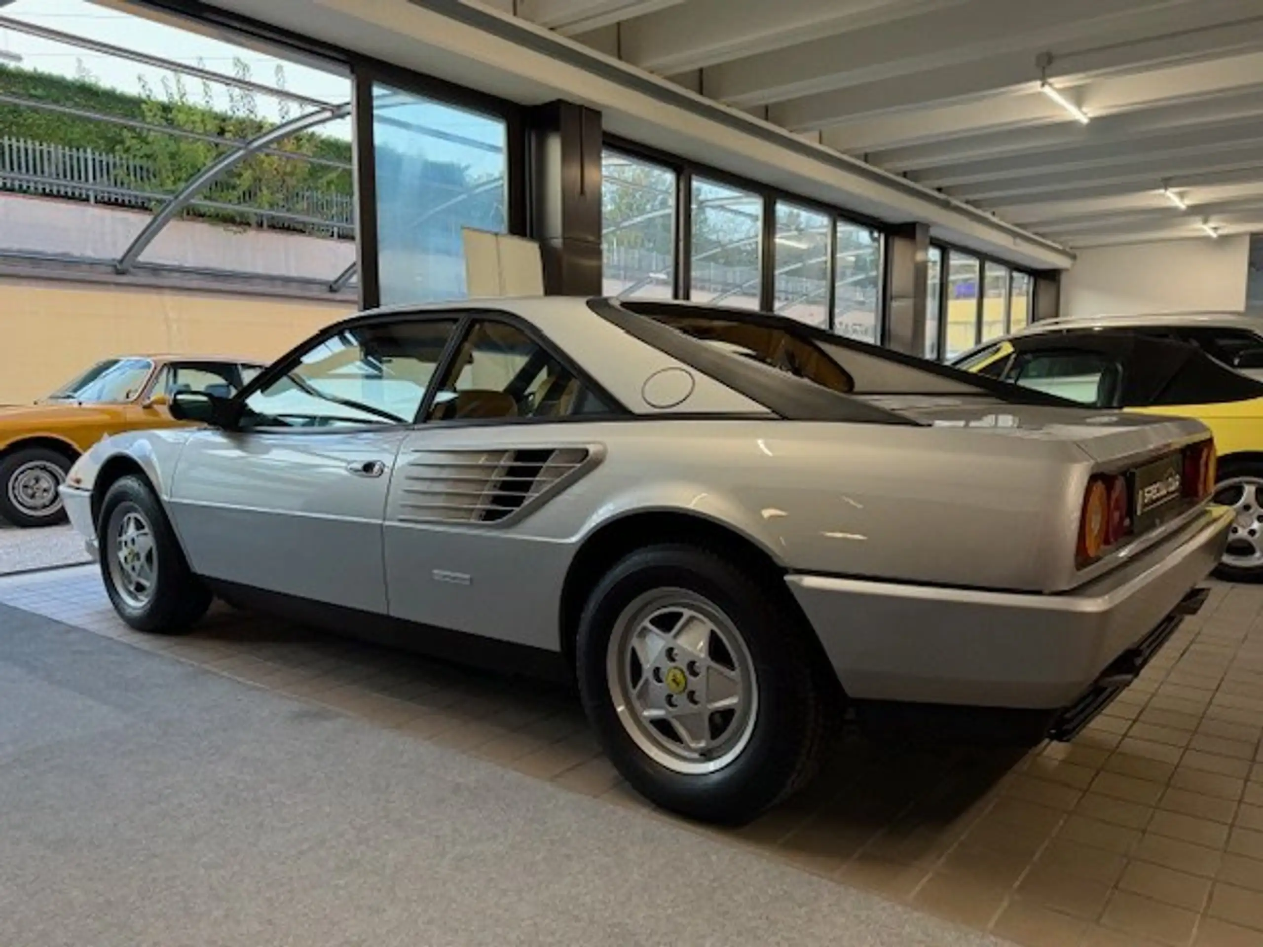 Ferrari - Mondial