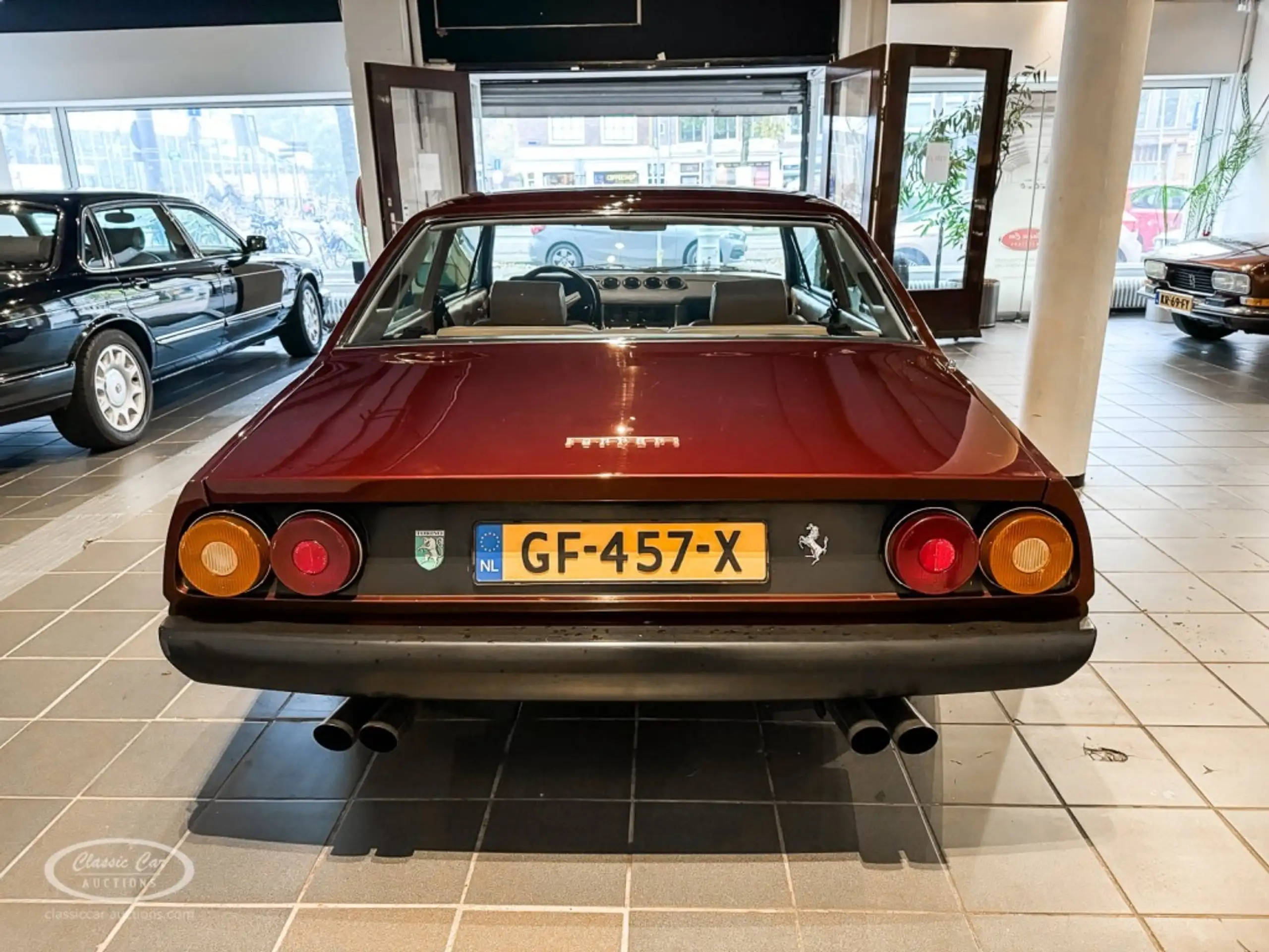 Ferrari - 400