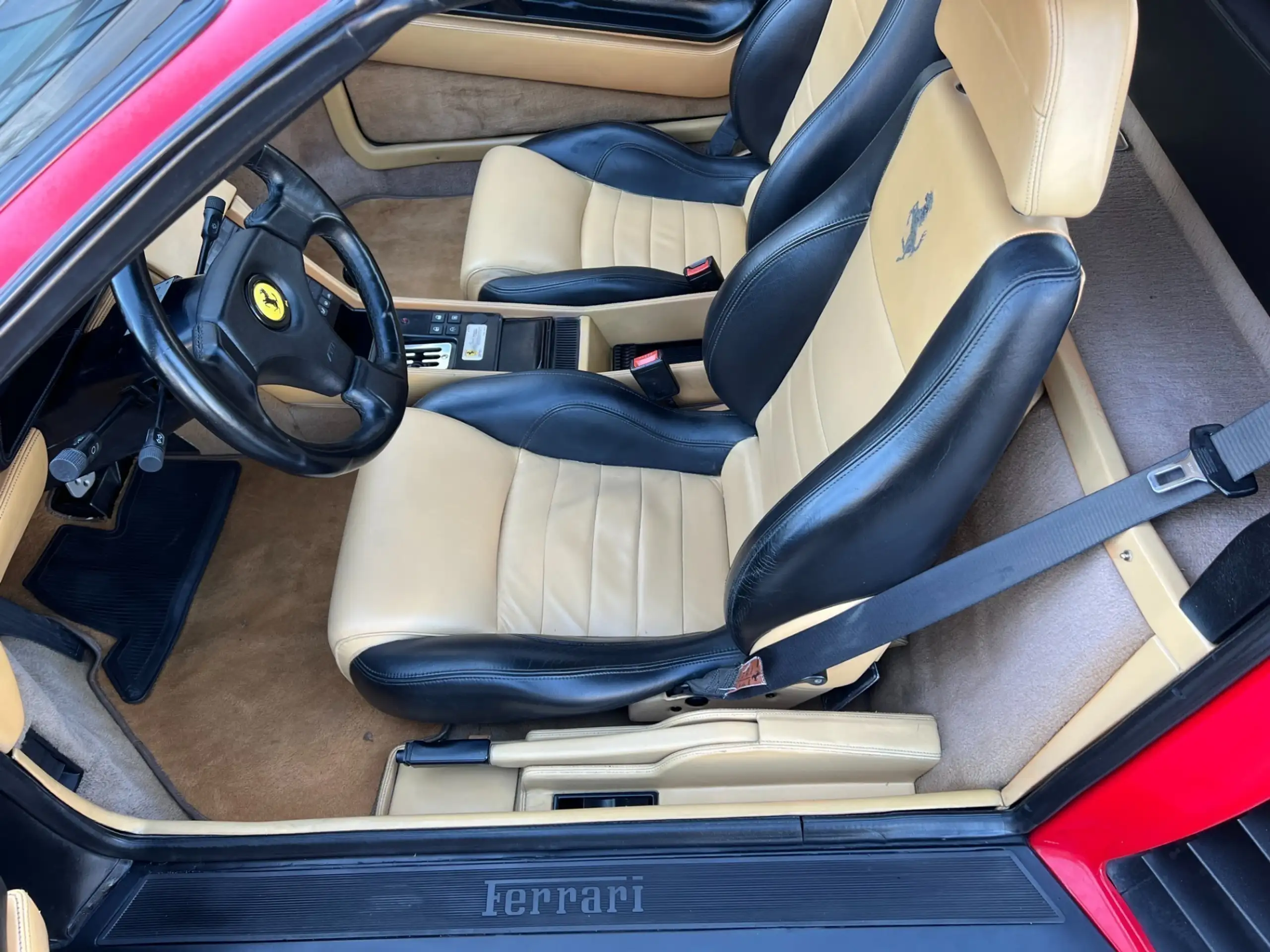 Ferrari - 348