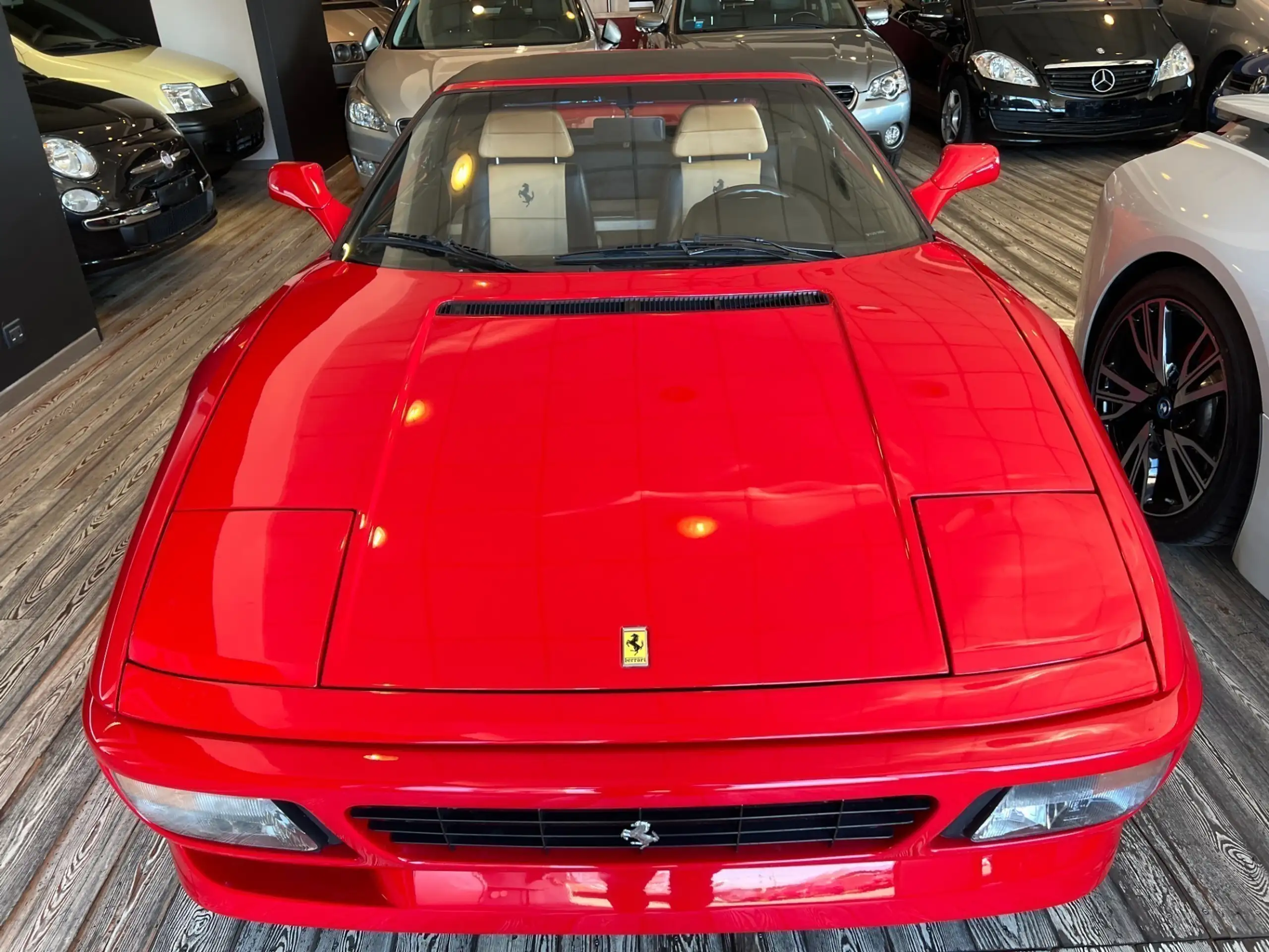 Ferrari - 348