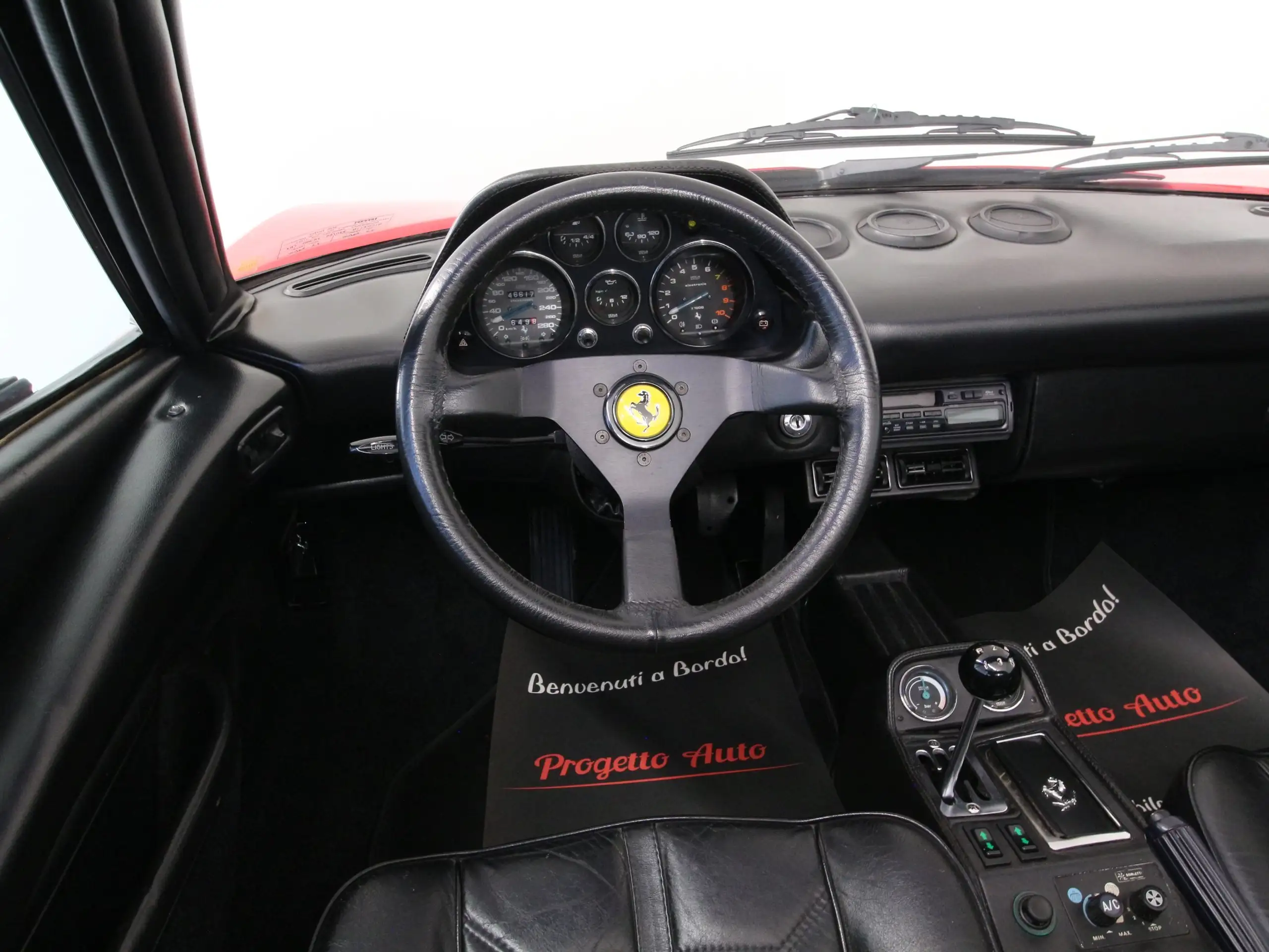 Ferrari - 208