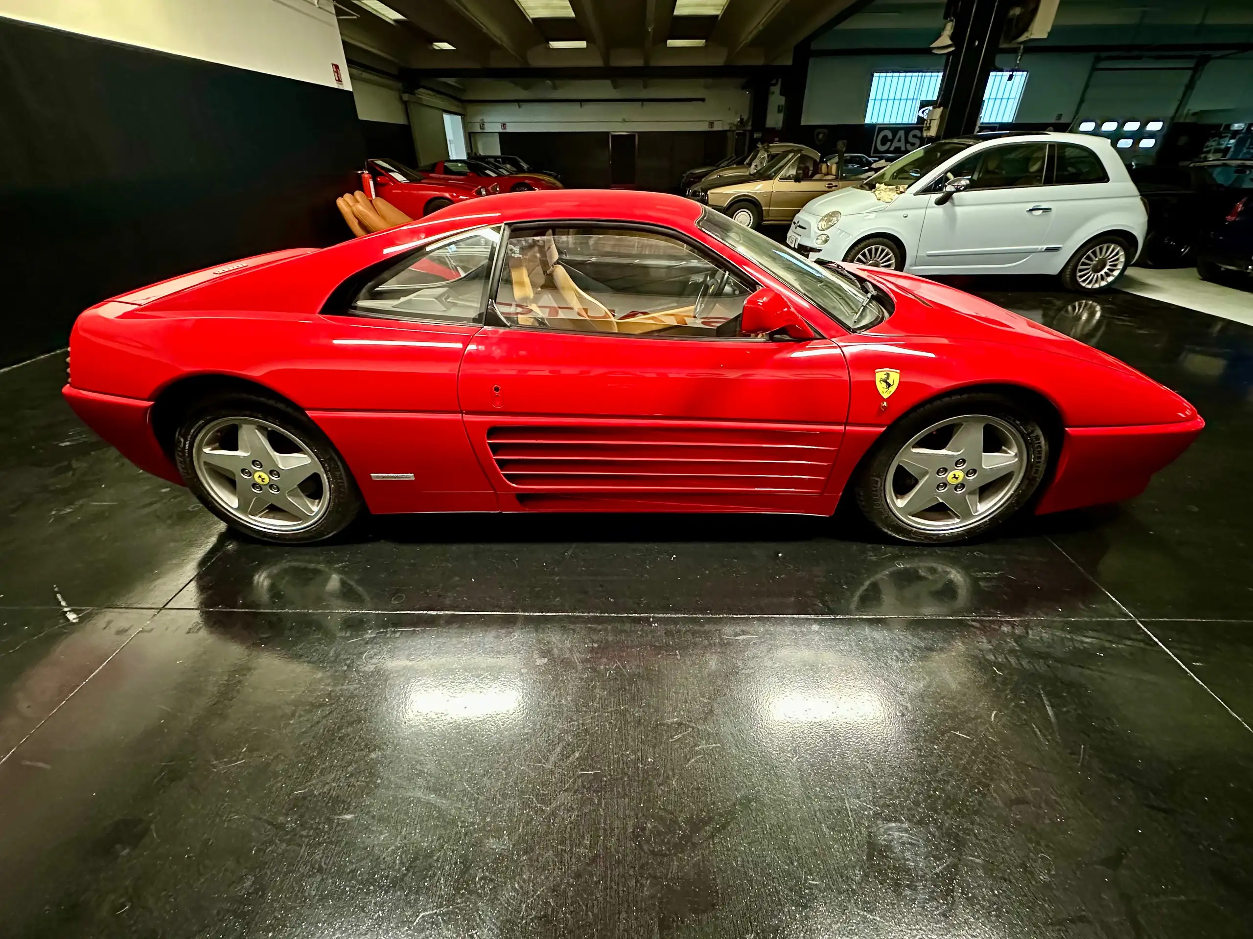 Ferrari - 348