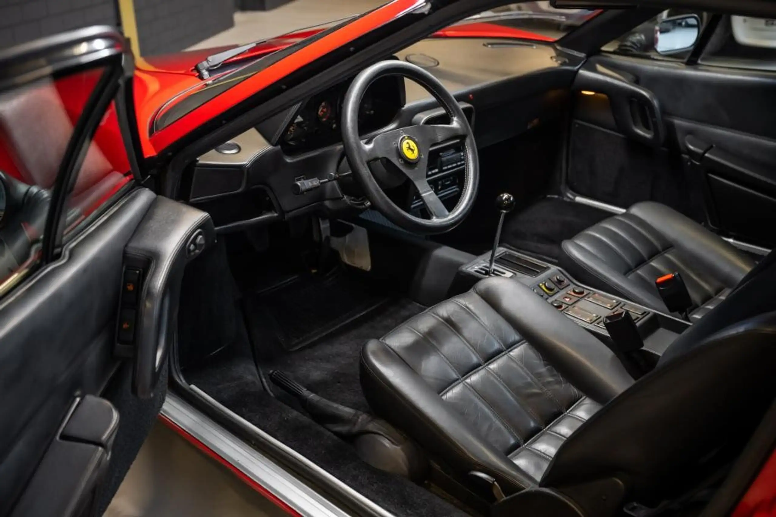 Ferrari - 208