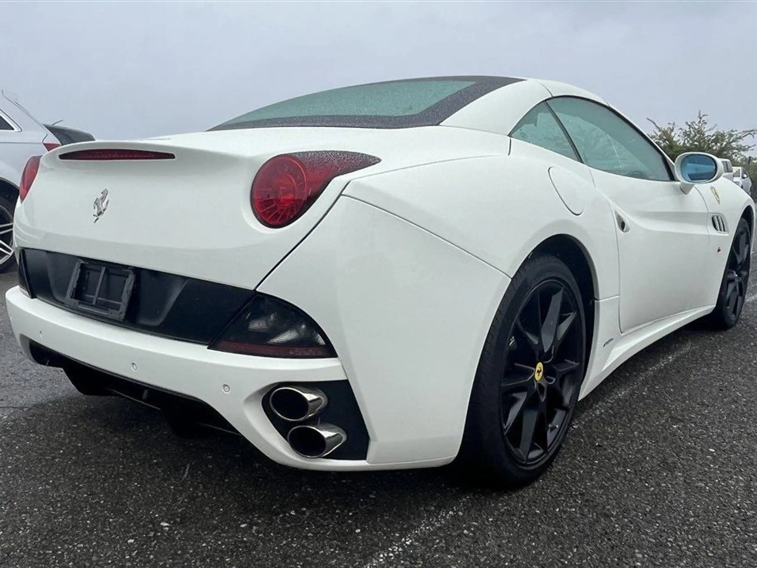 Ferrari - California