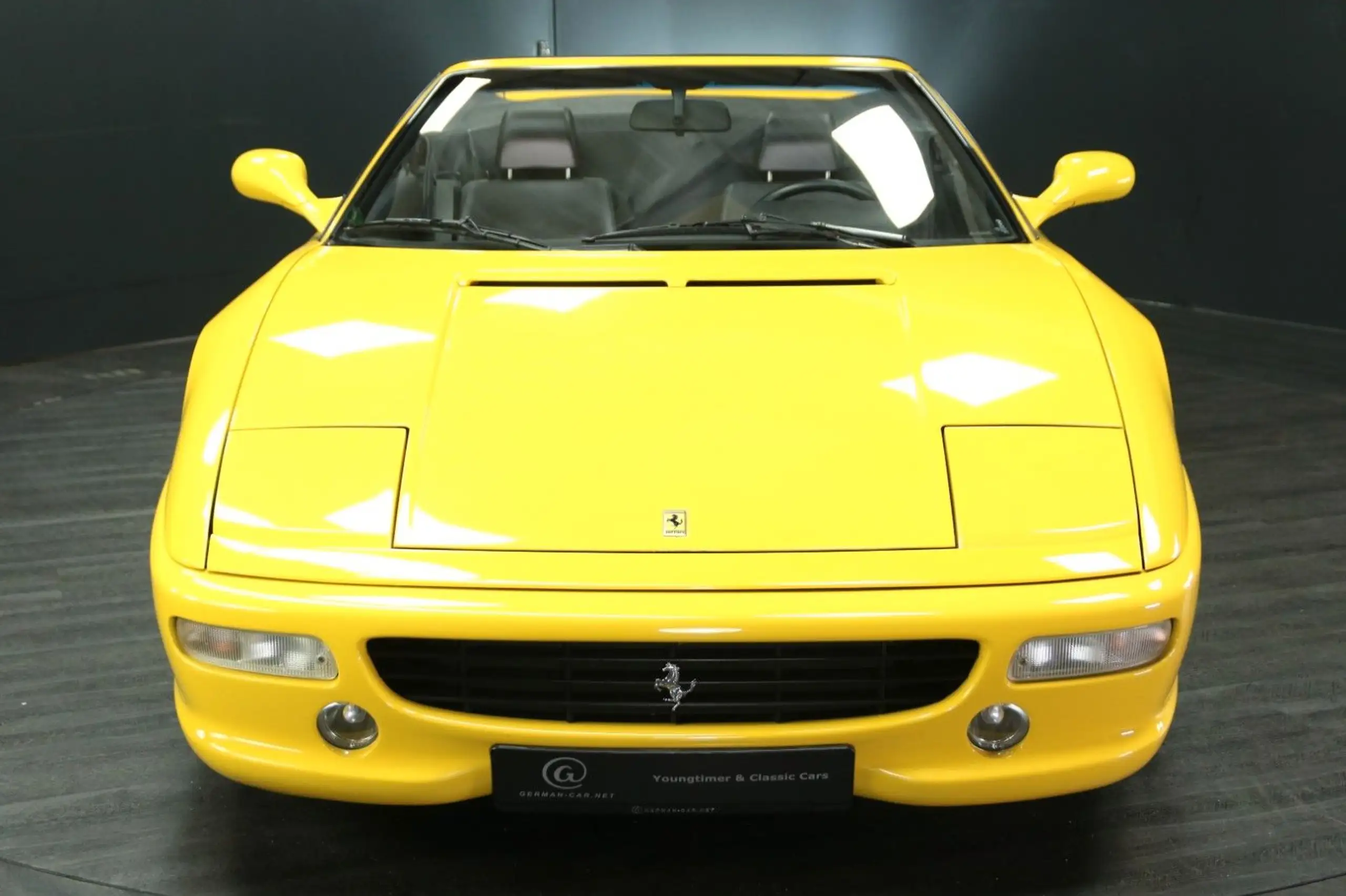 Ferrari - F355