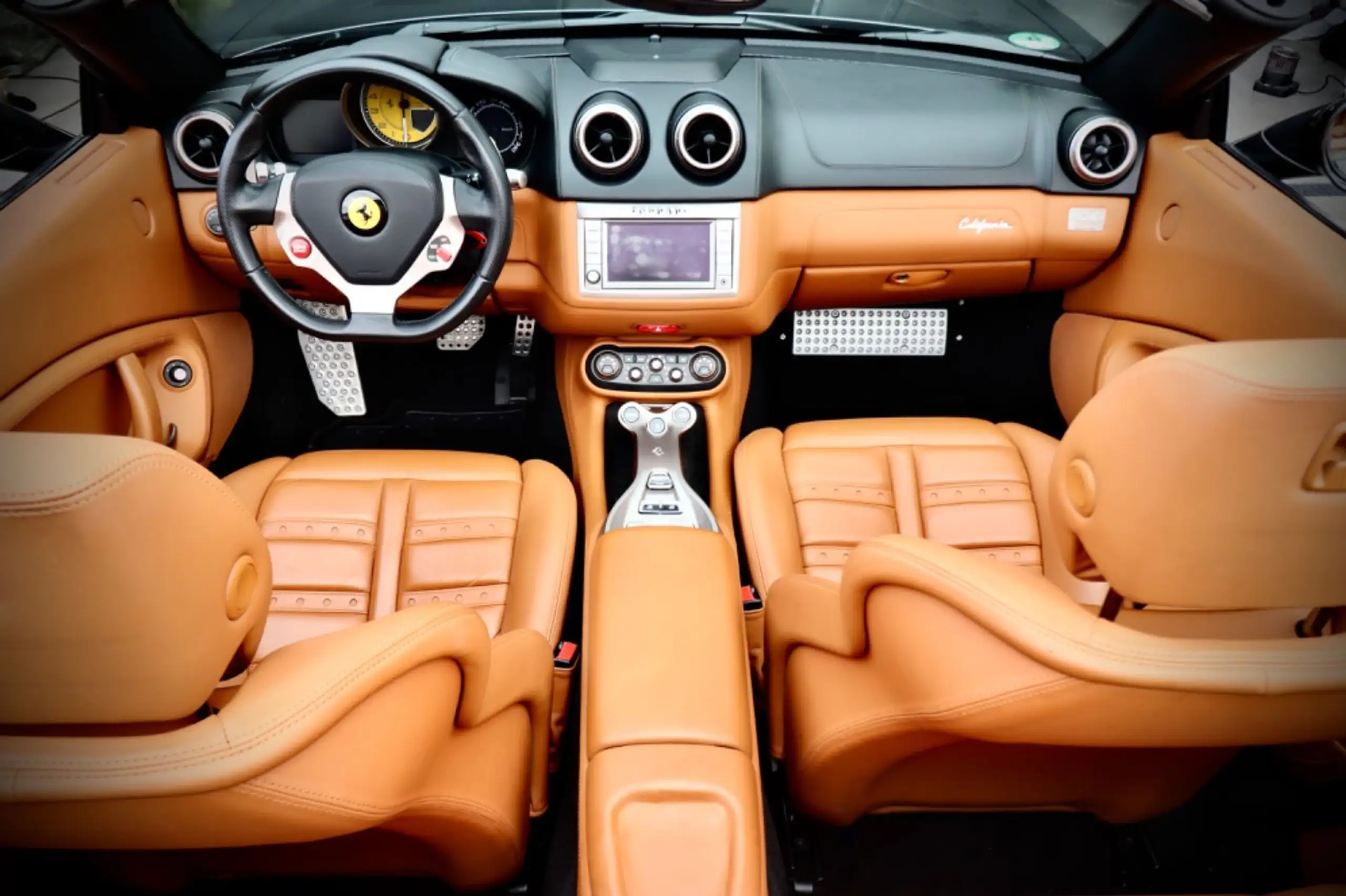 Ferrari - California