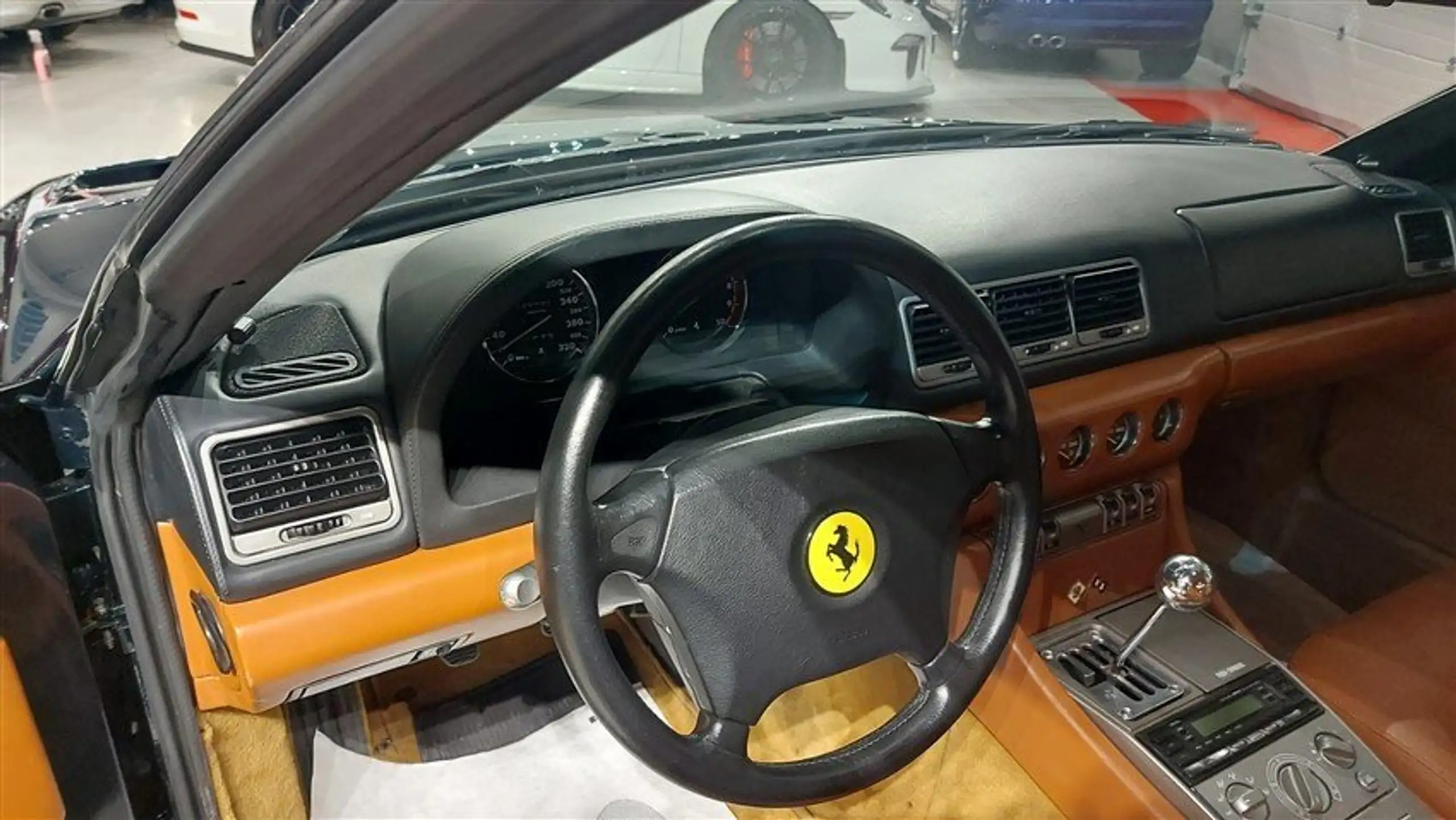 Ferrari - 456