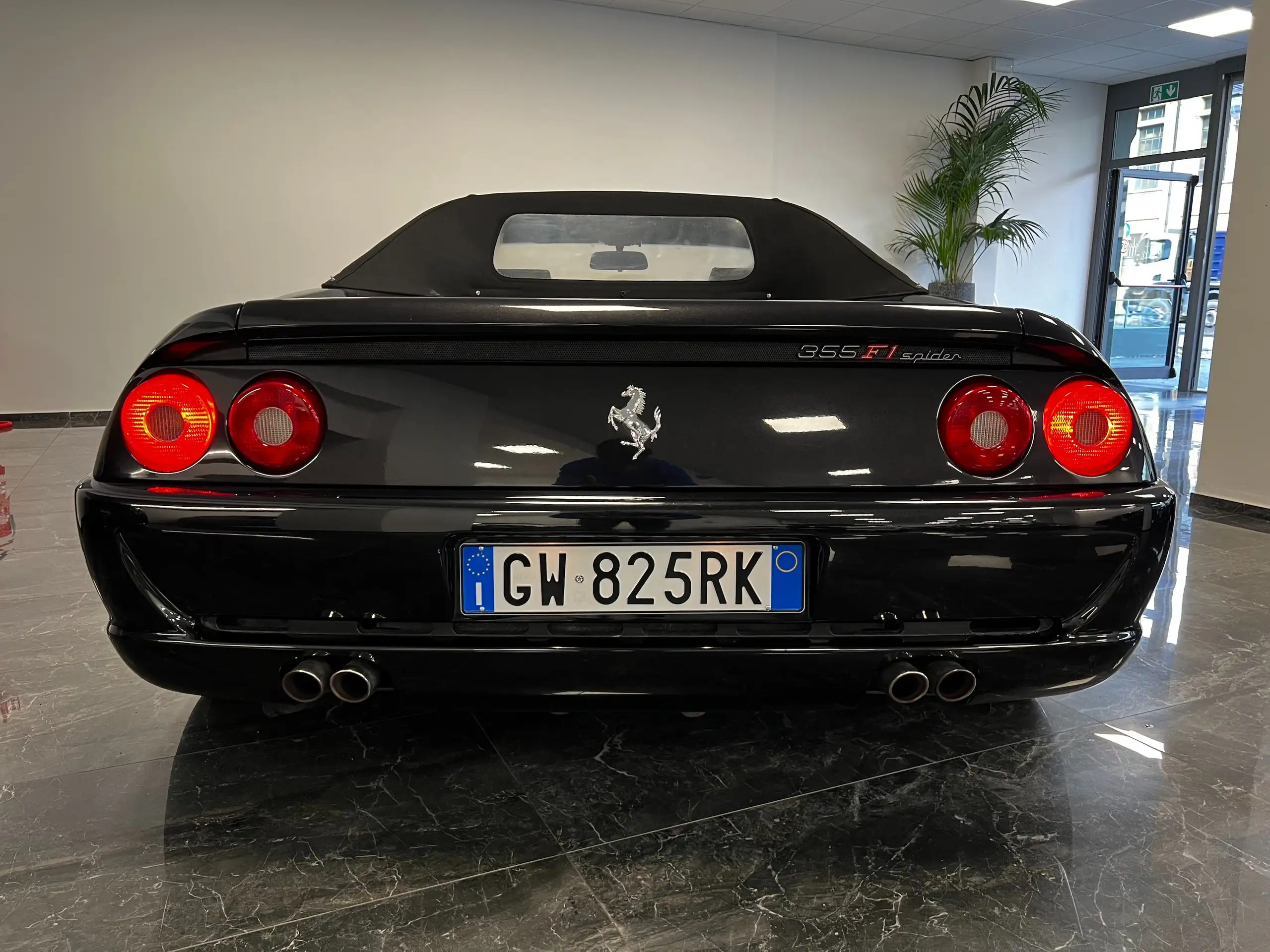 Ferrari - F355