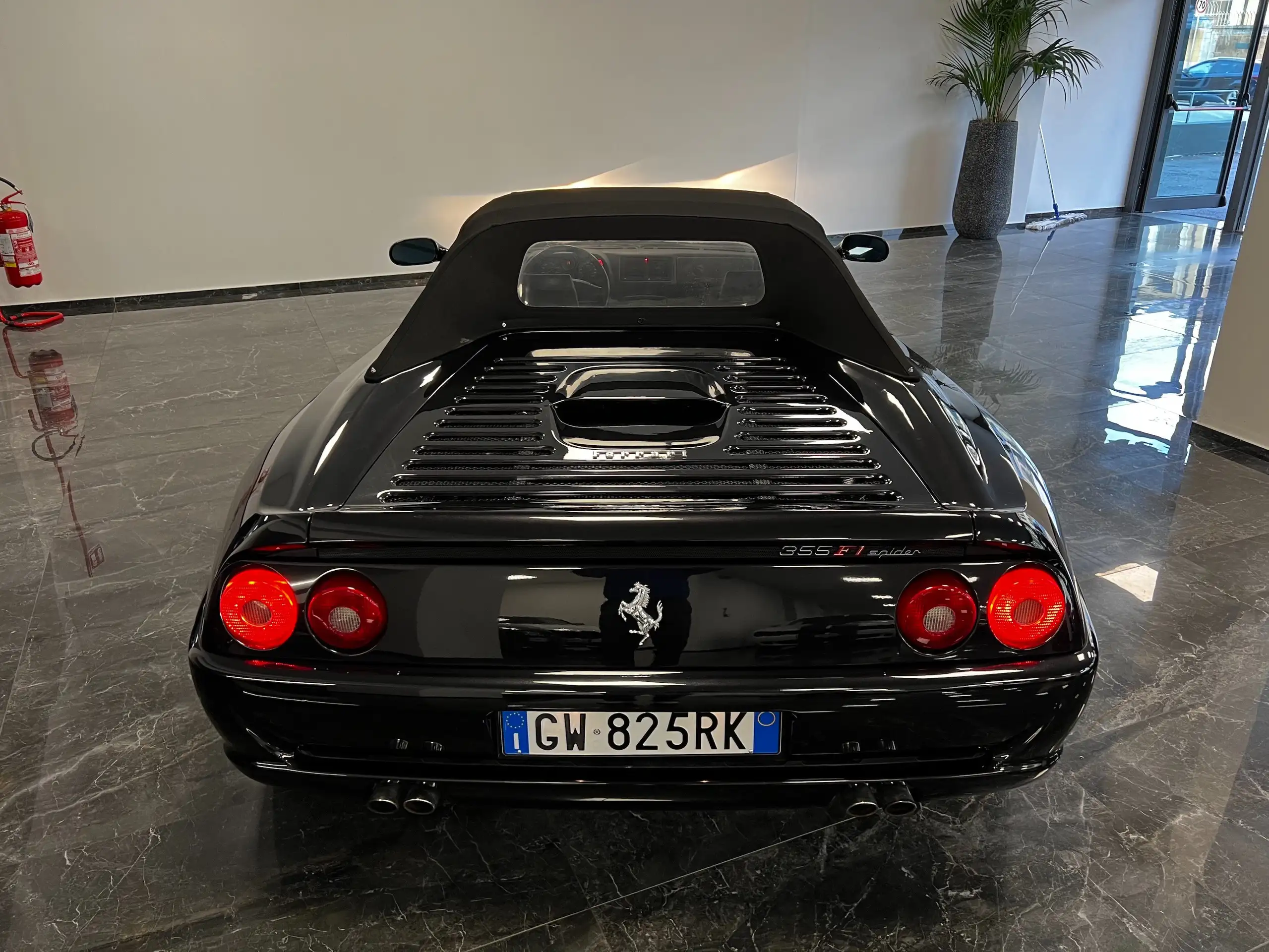 Ferrari - F355