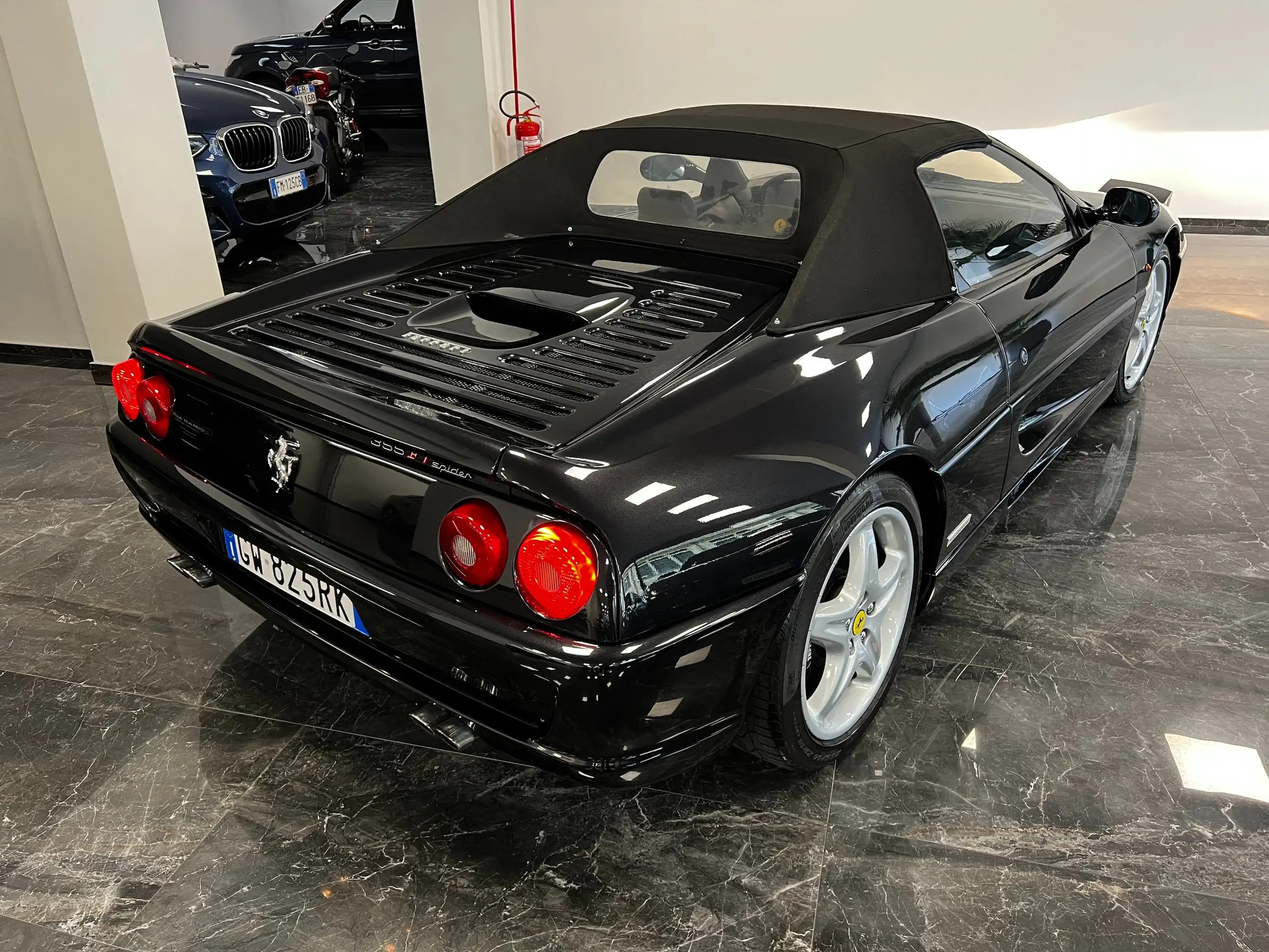 Ferrari - F355