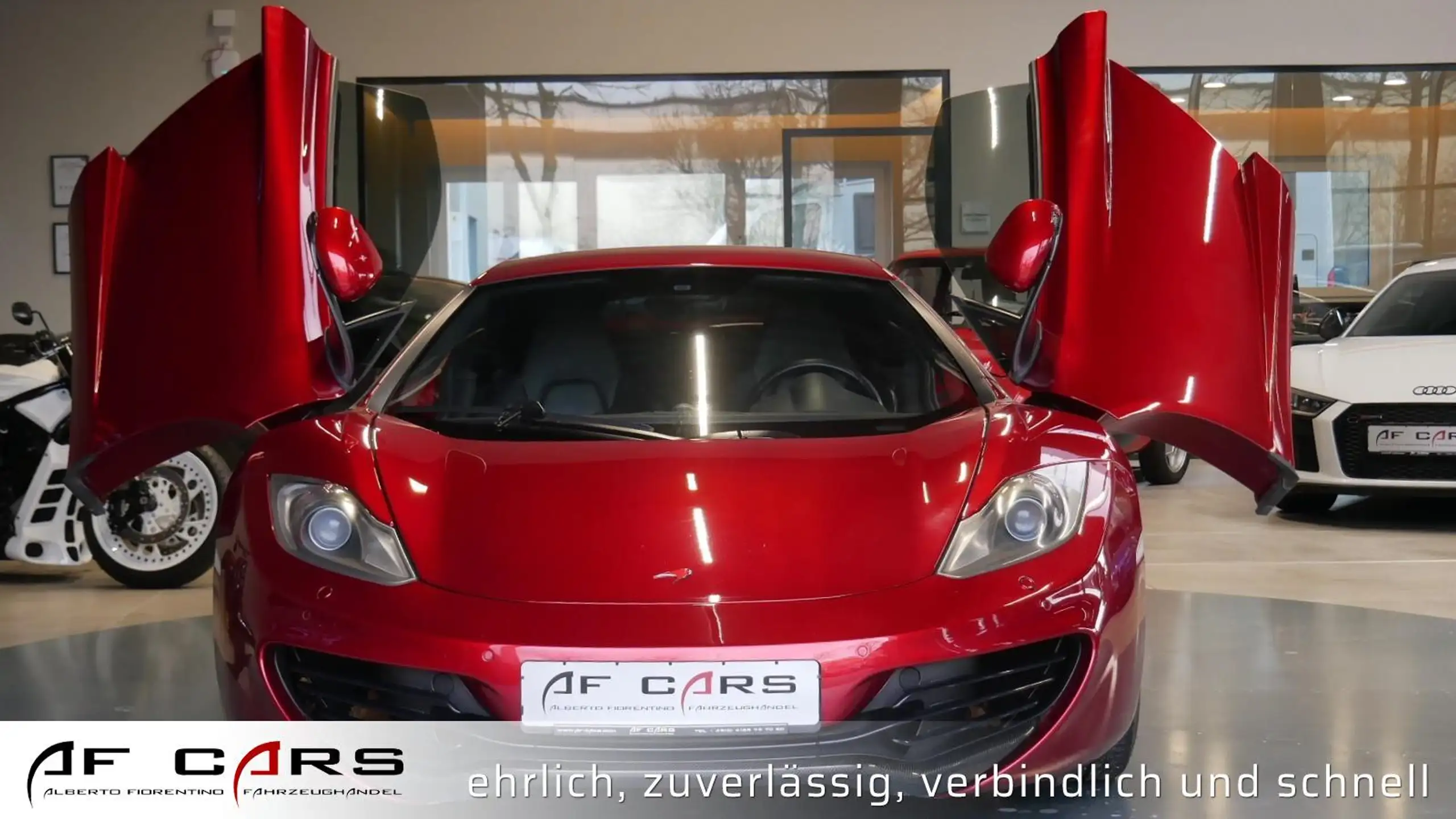 McLaren MP4-12C 2012