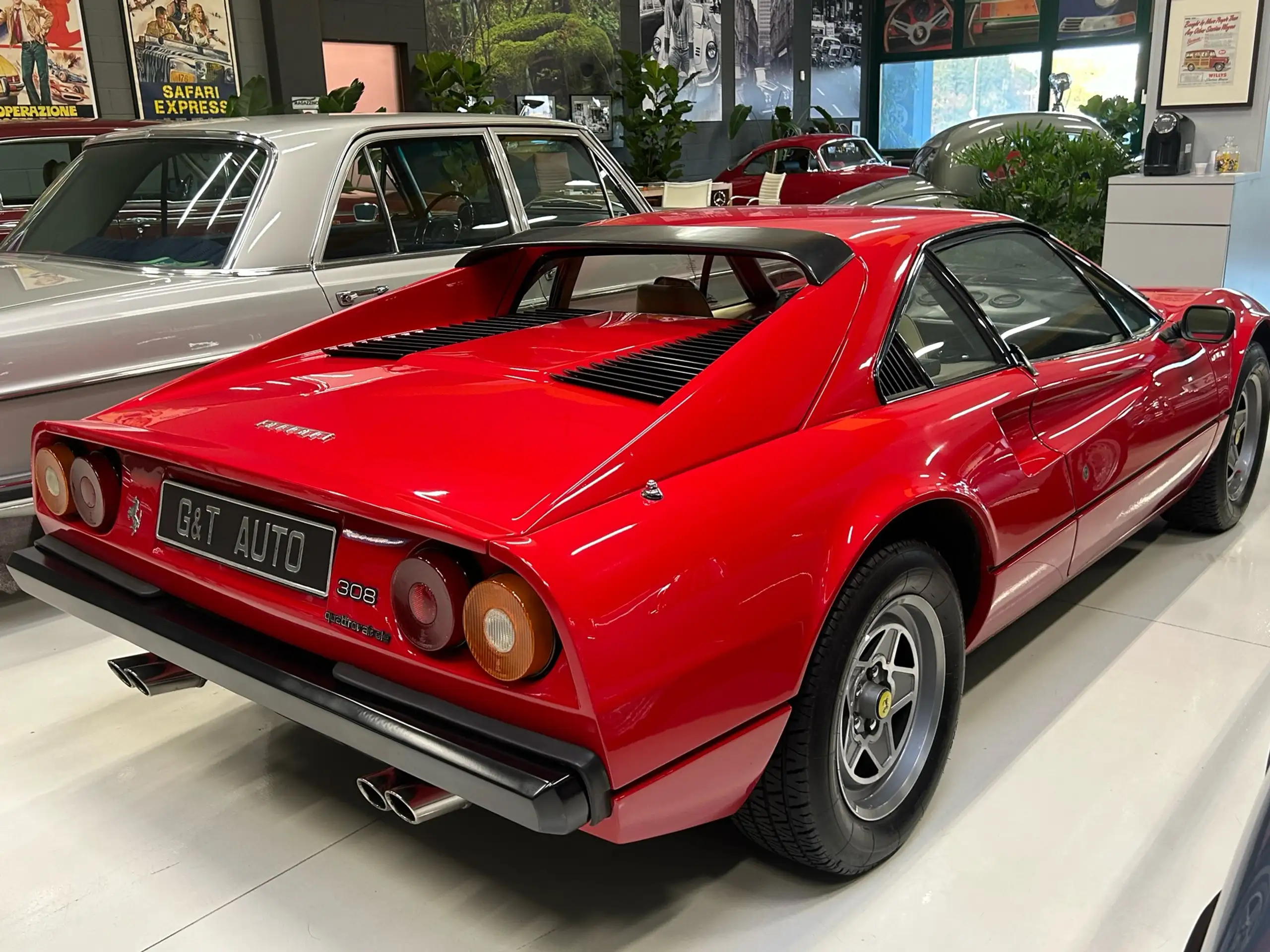 Ferrari - 308