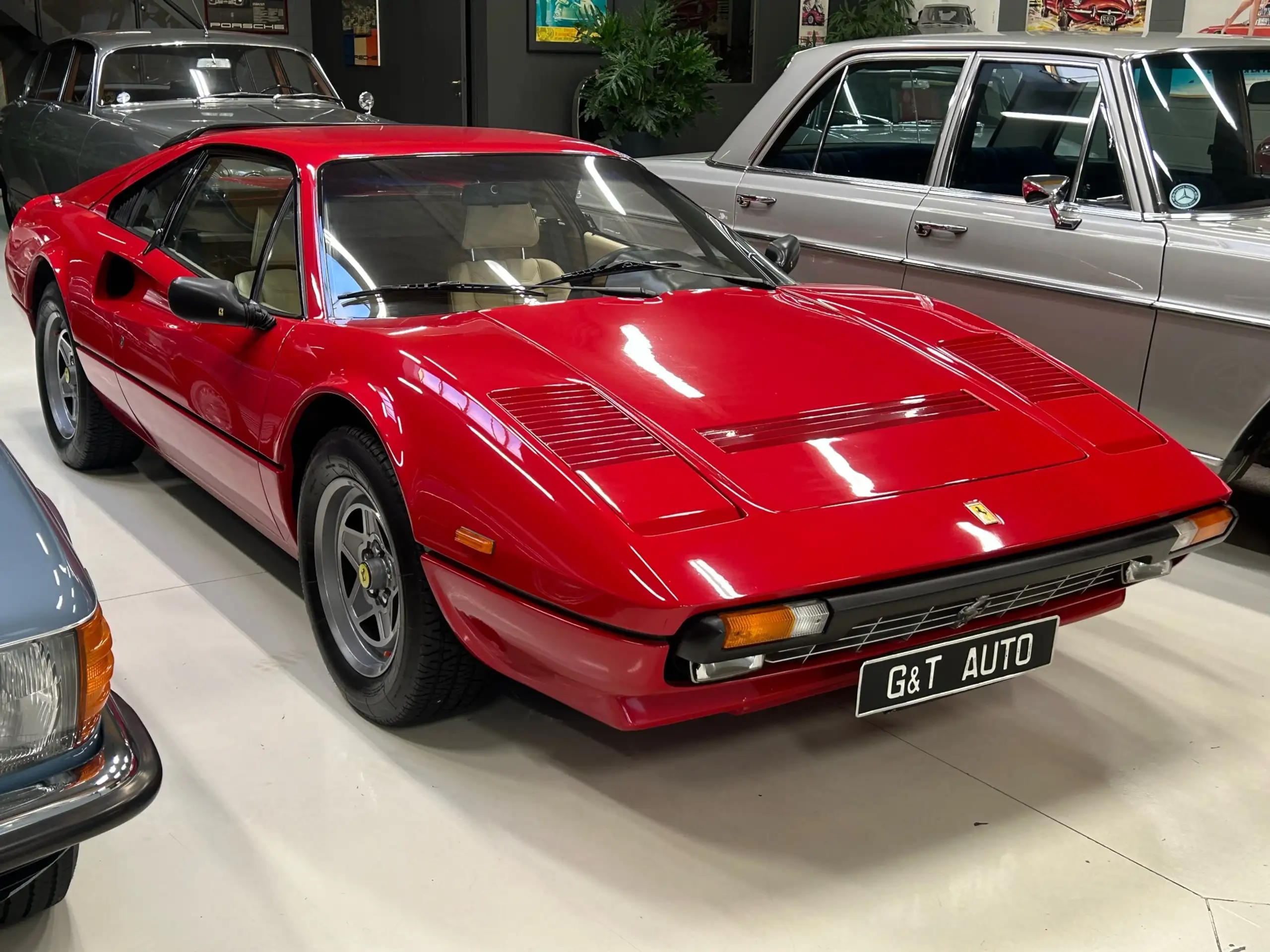 Ferrari - 308