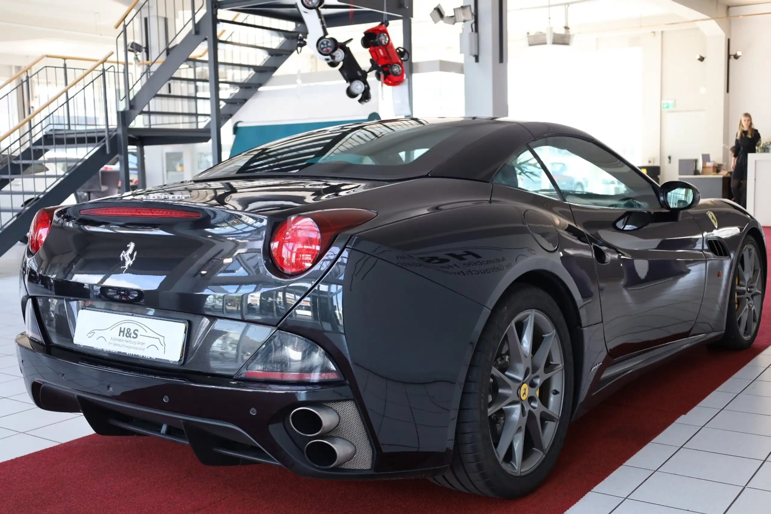 Ferrari - California