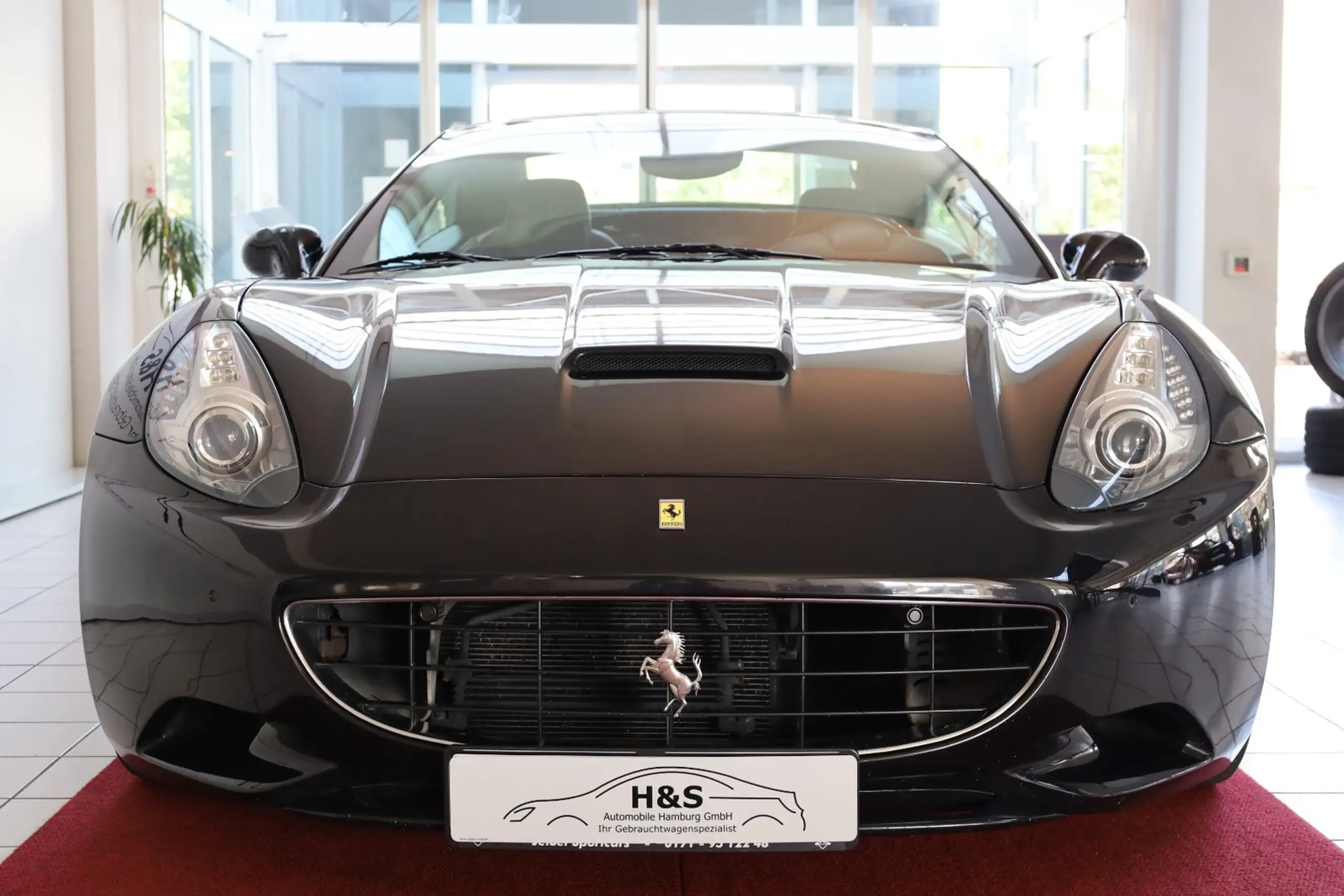 Ferrari - California