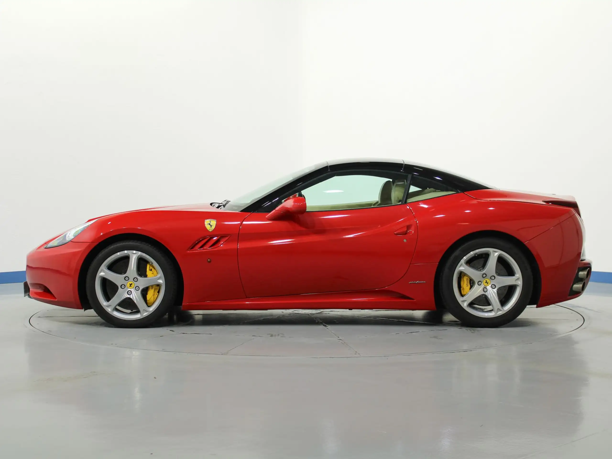 Ferrari - California