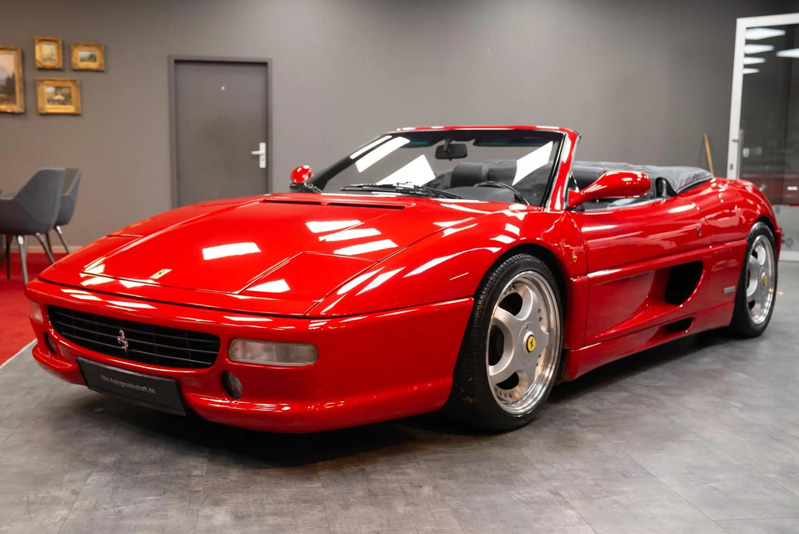 Ferrari - F355