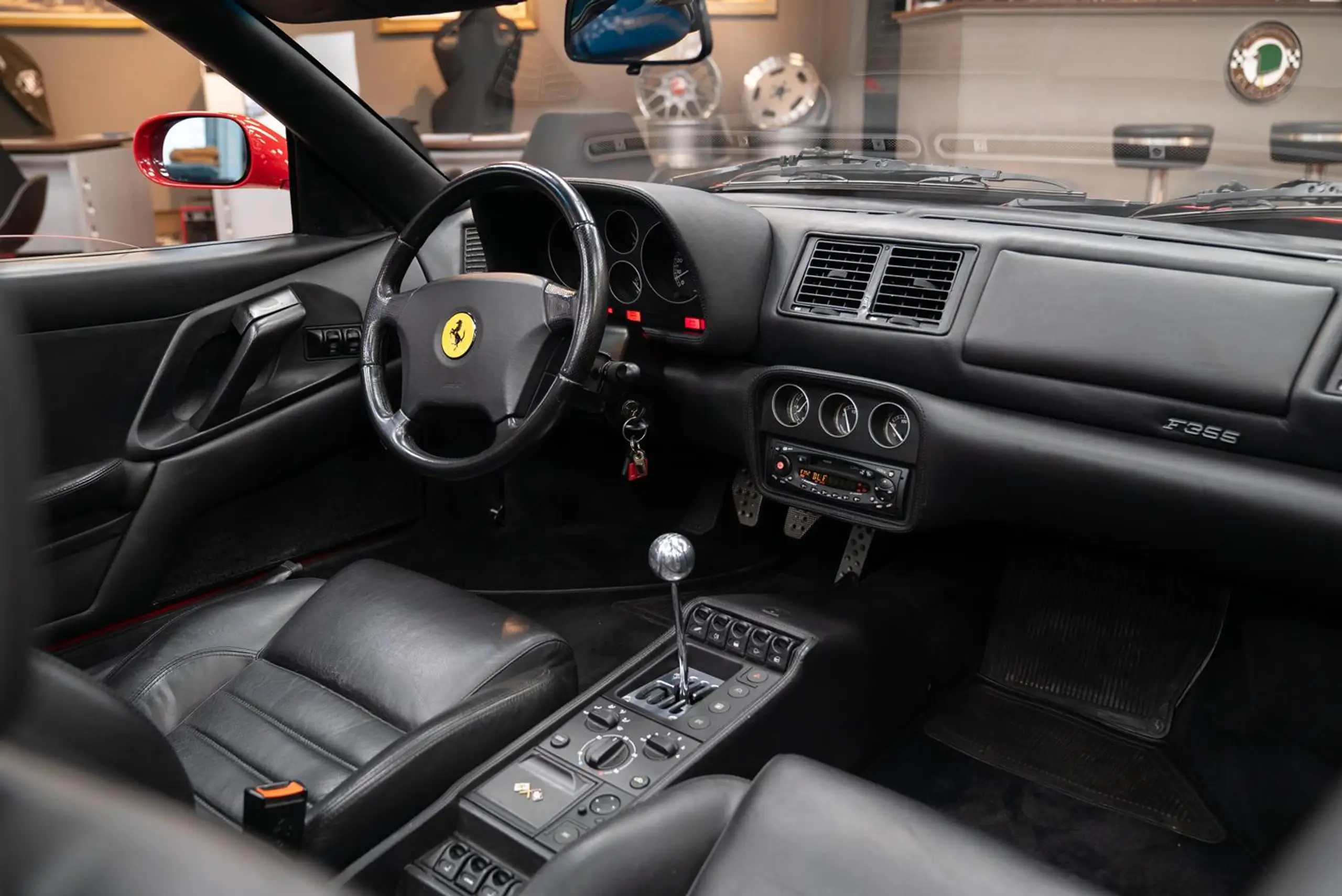 Ferrari - F355