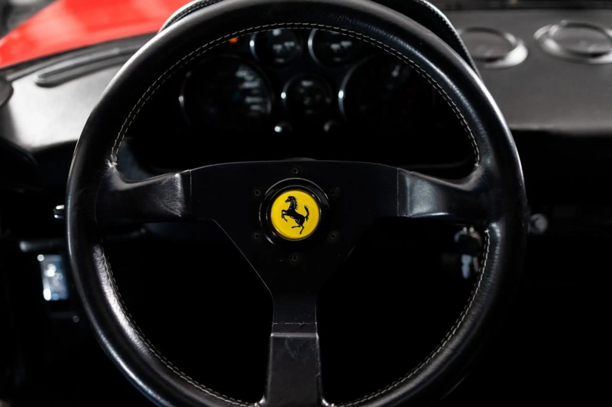 Ferrari - 208