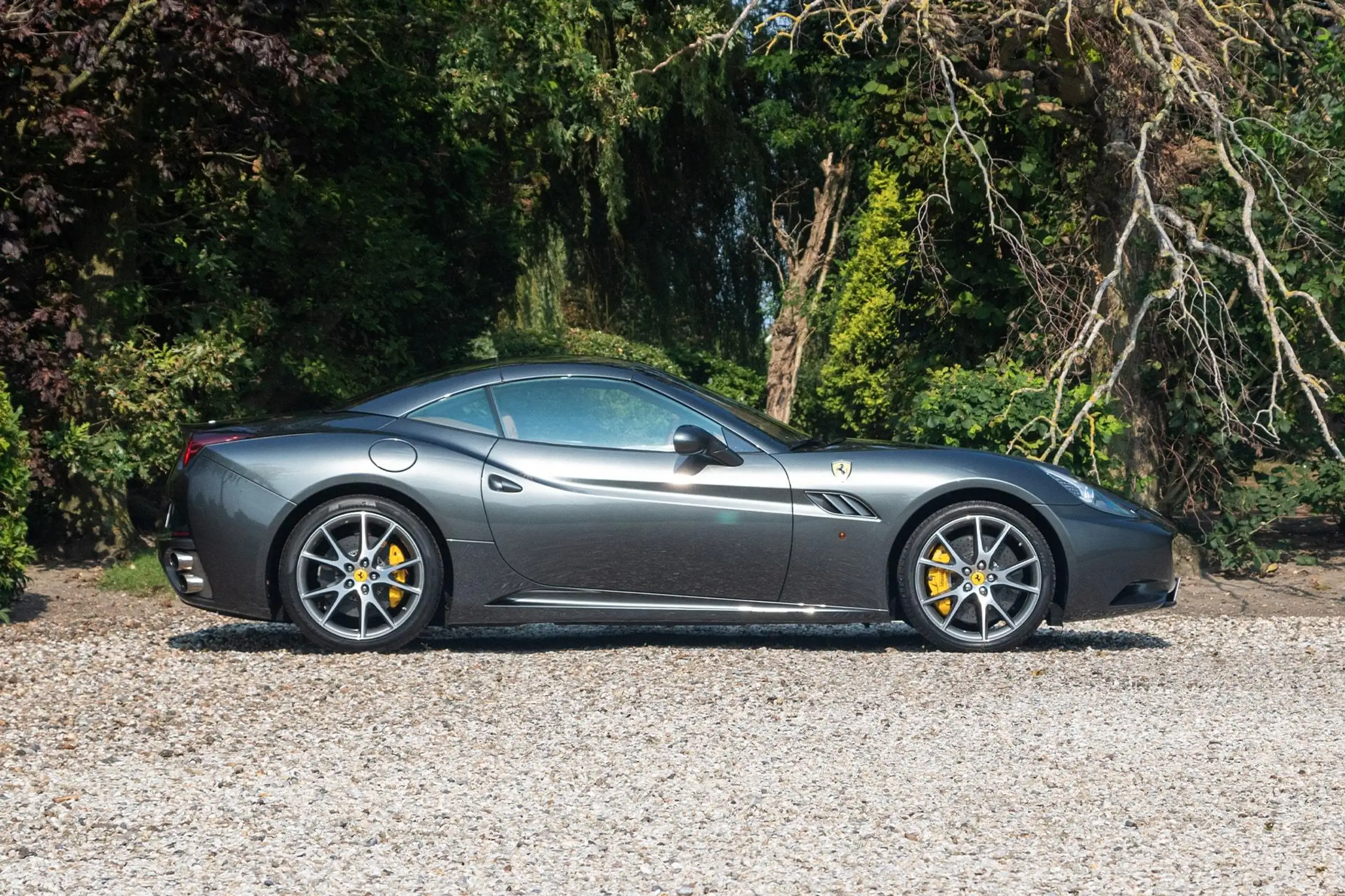 Ferrari - California