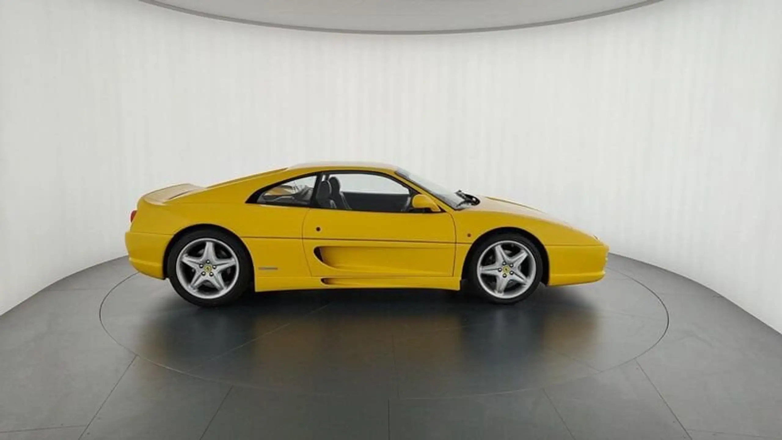 Ferrari - F355