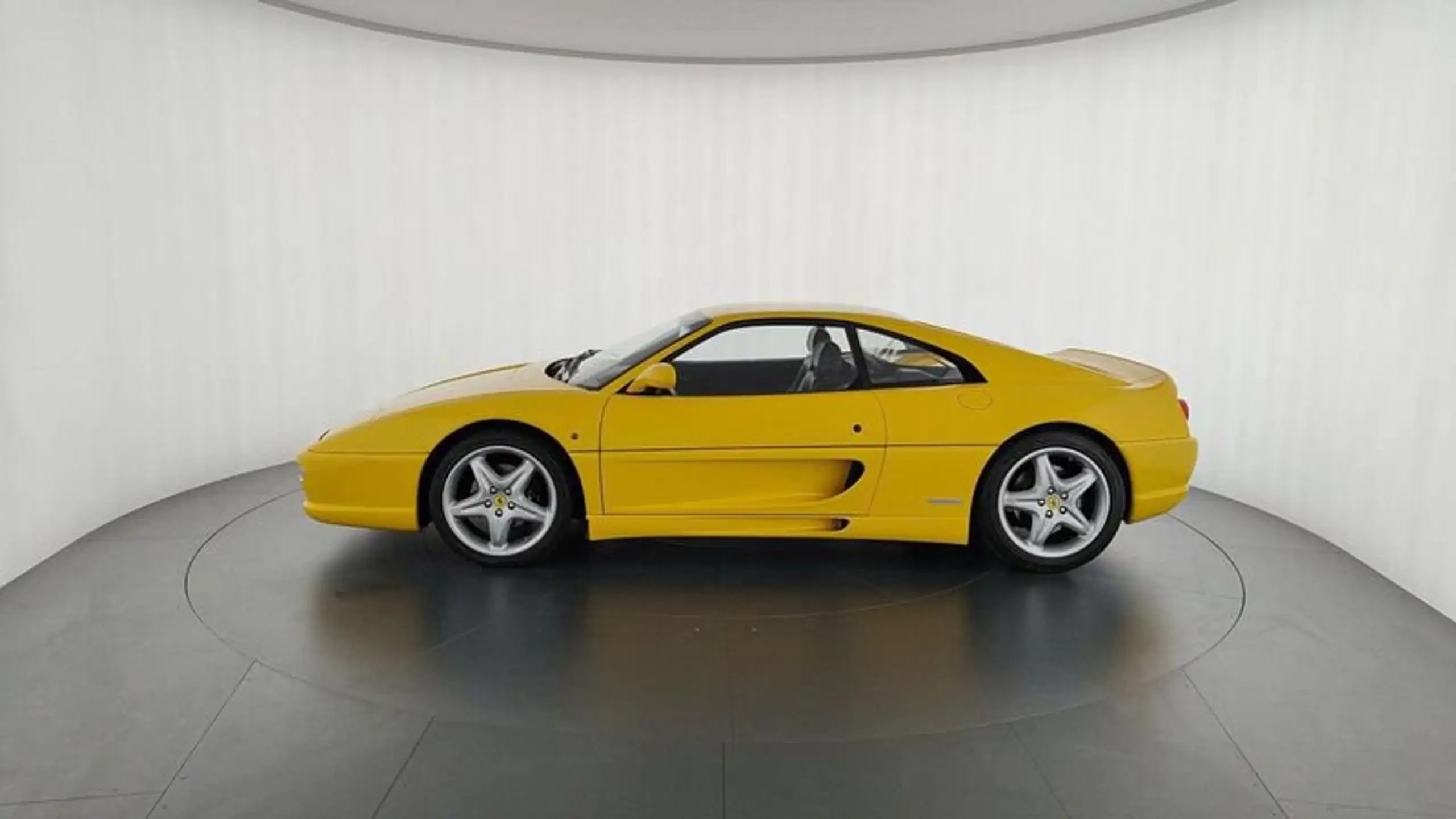 Ferrari - F355