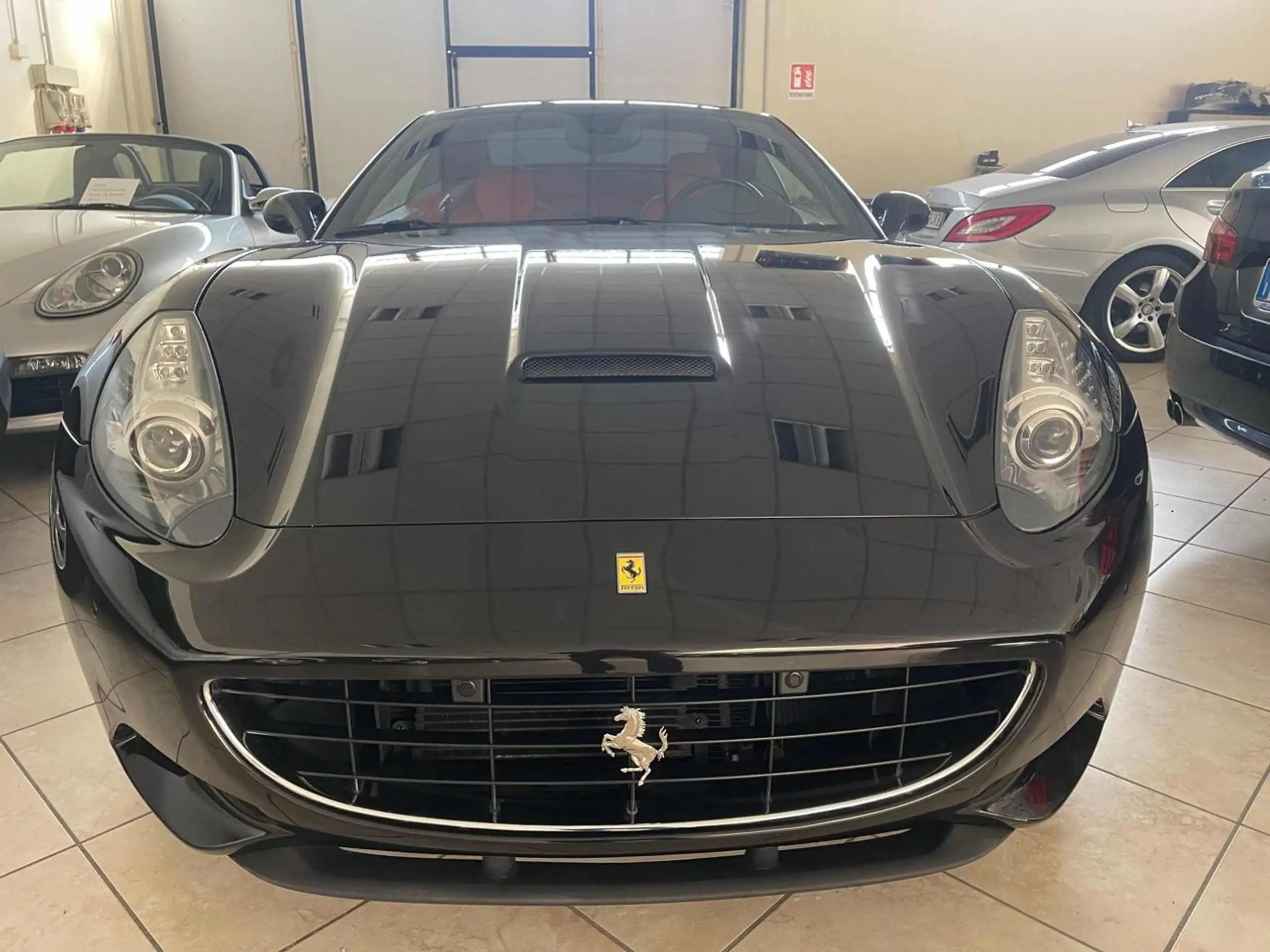 Ferrari - California