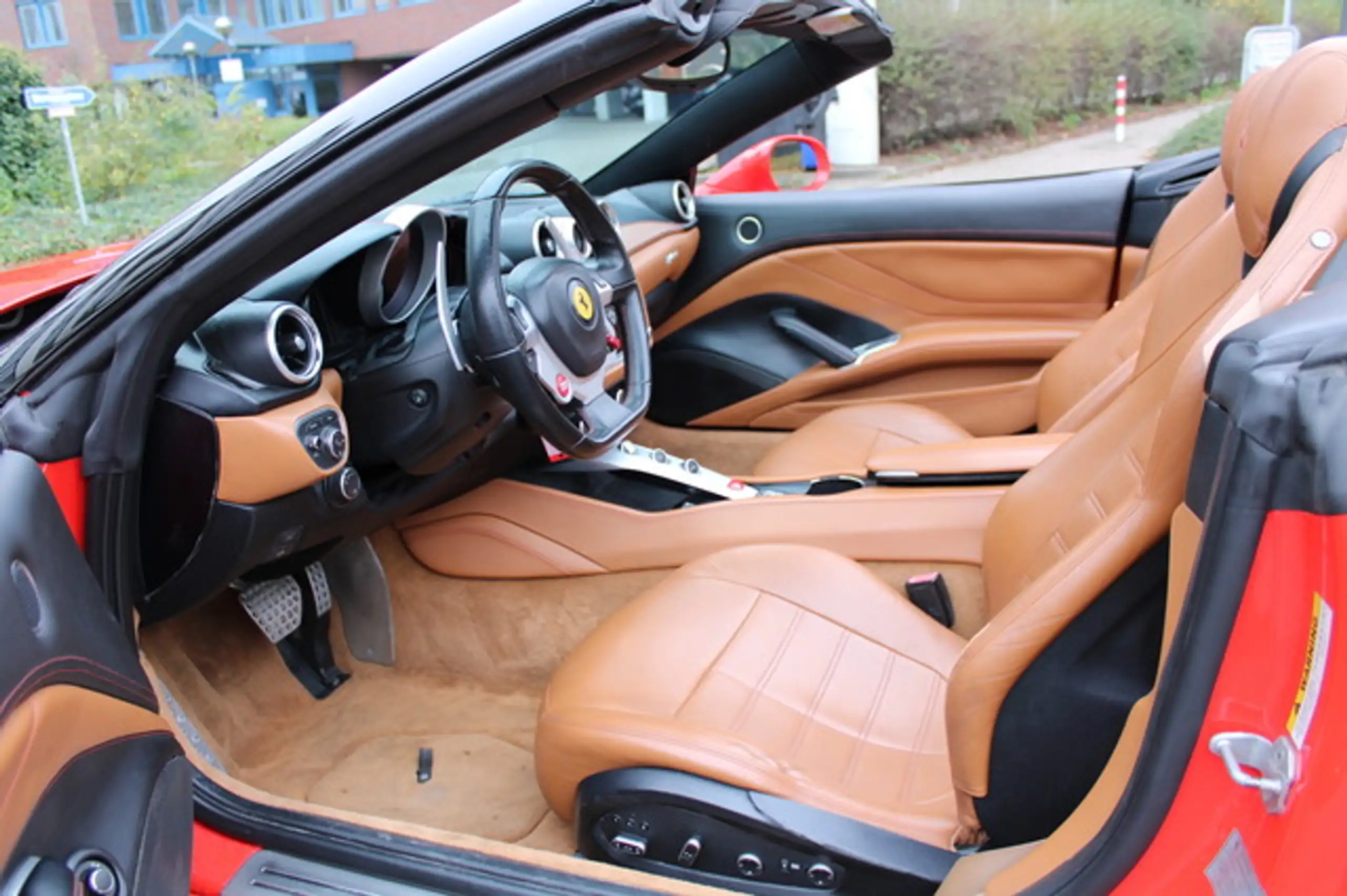 Ferrari - California