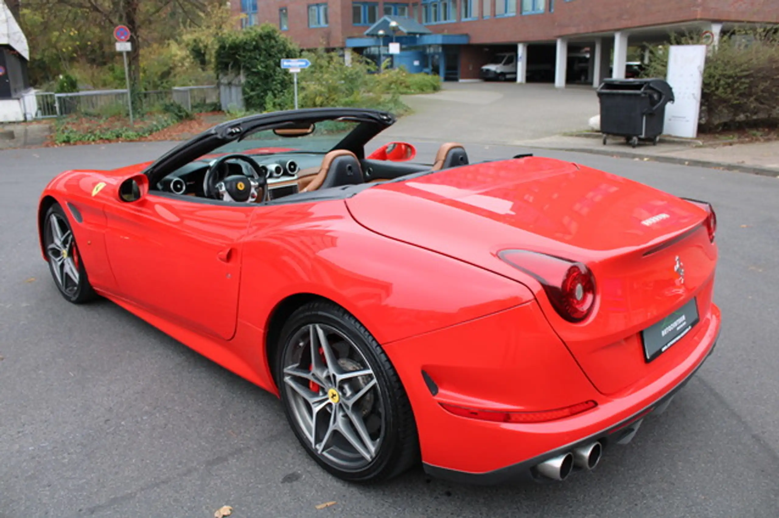 Ferrari - California