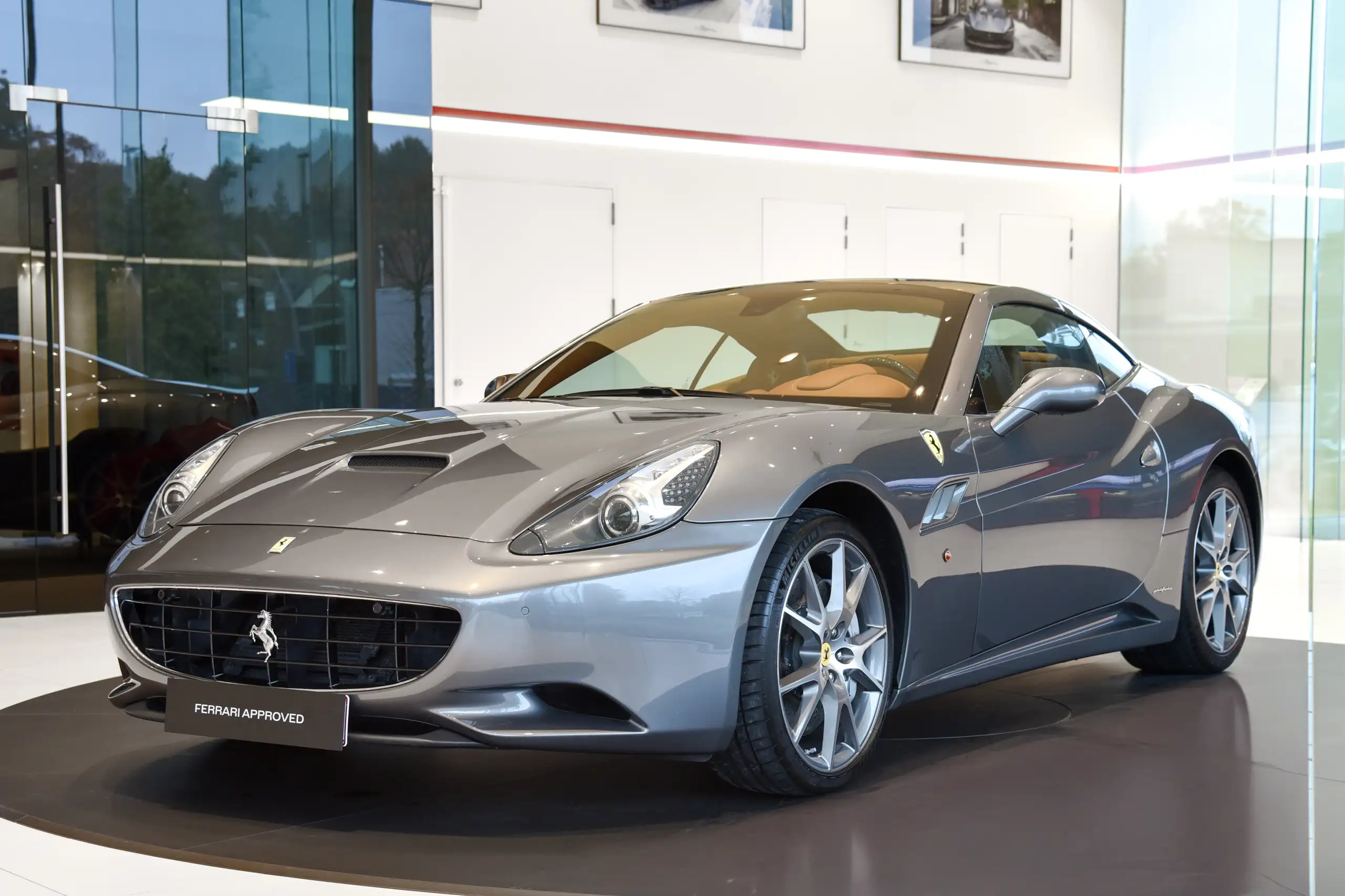 Ferrari - California