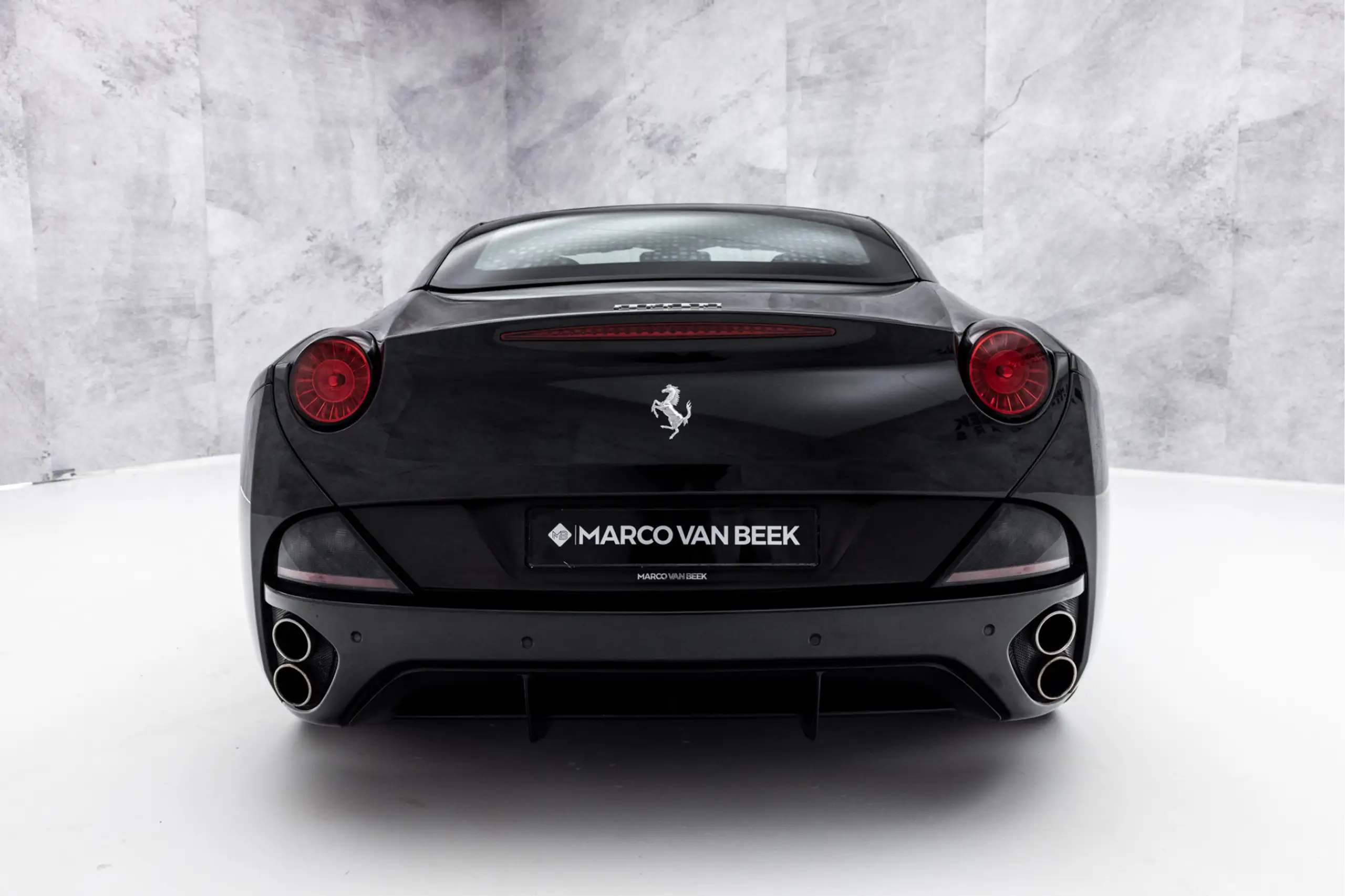 Ferrari - California