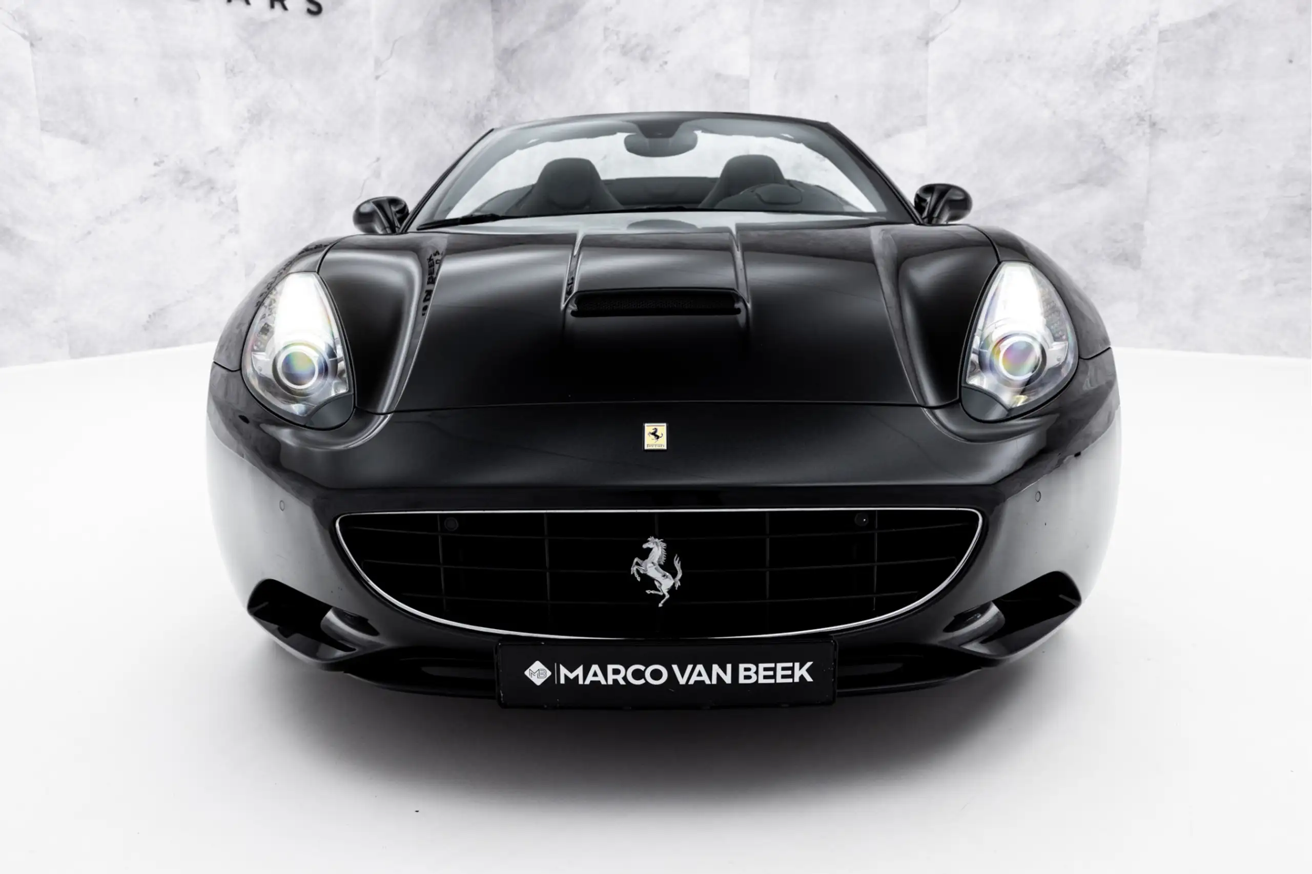 Ferrari - California