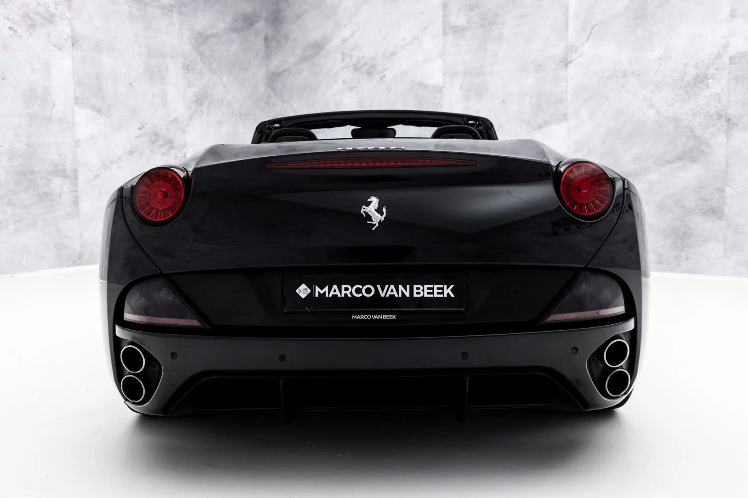 Ferrari - California