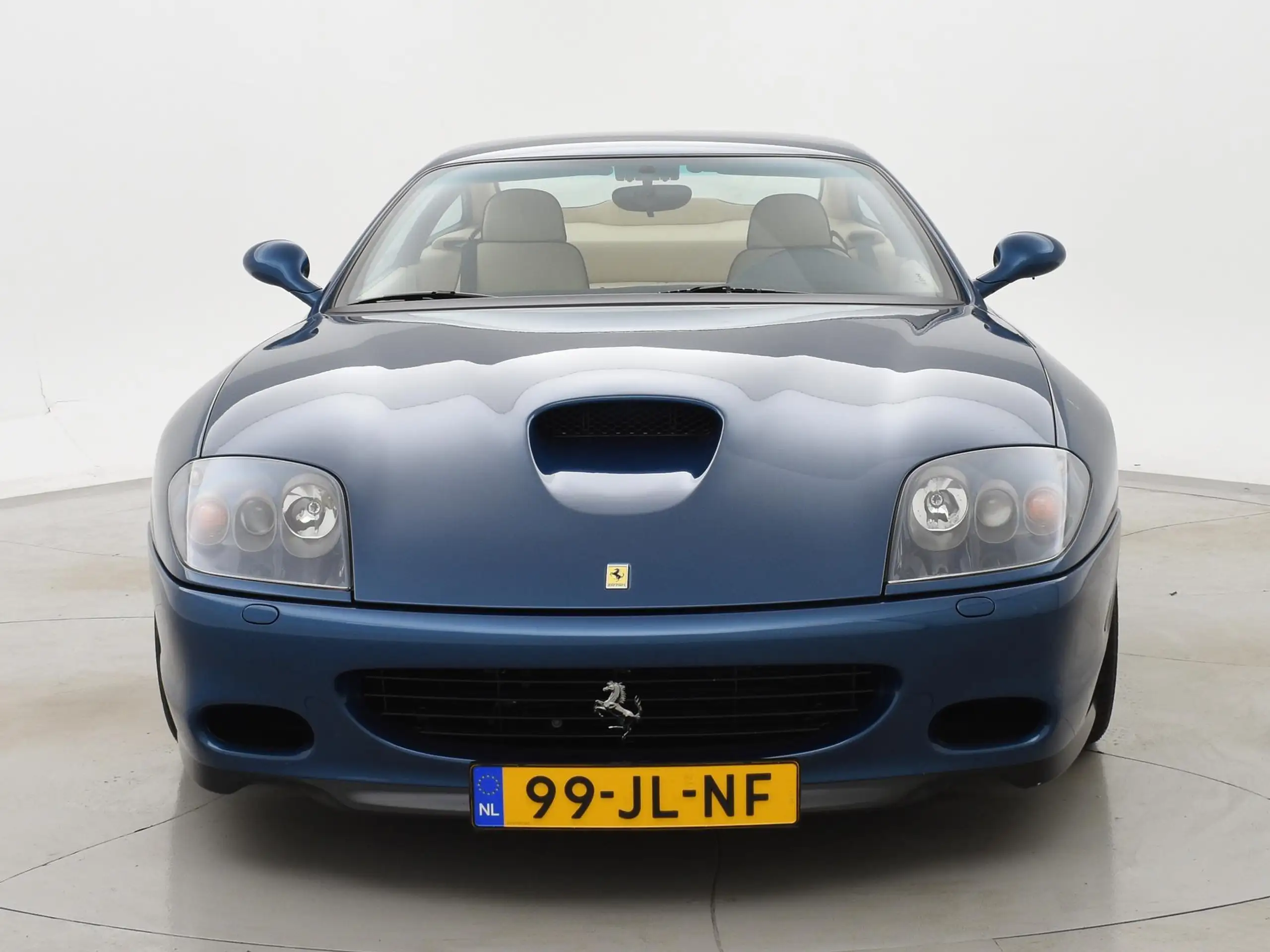 Ferrari - 575