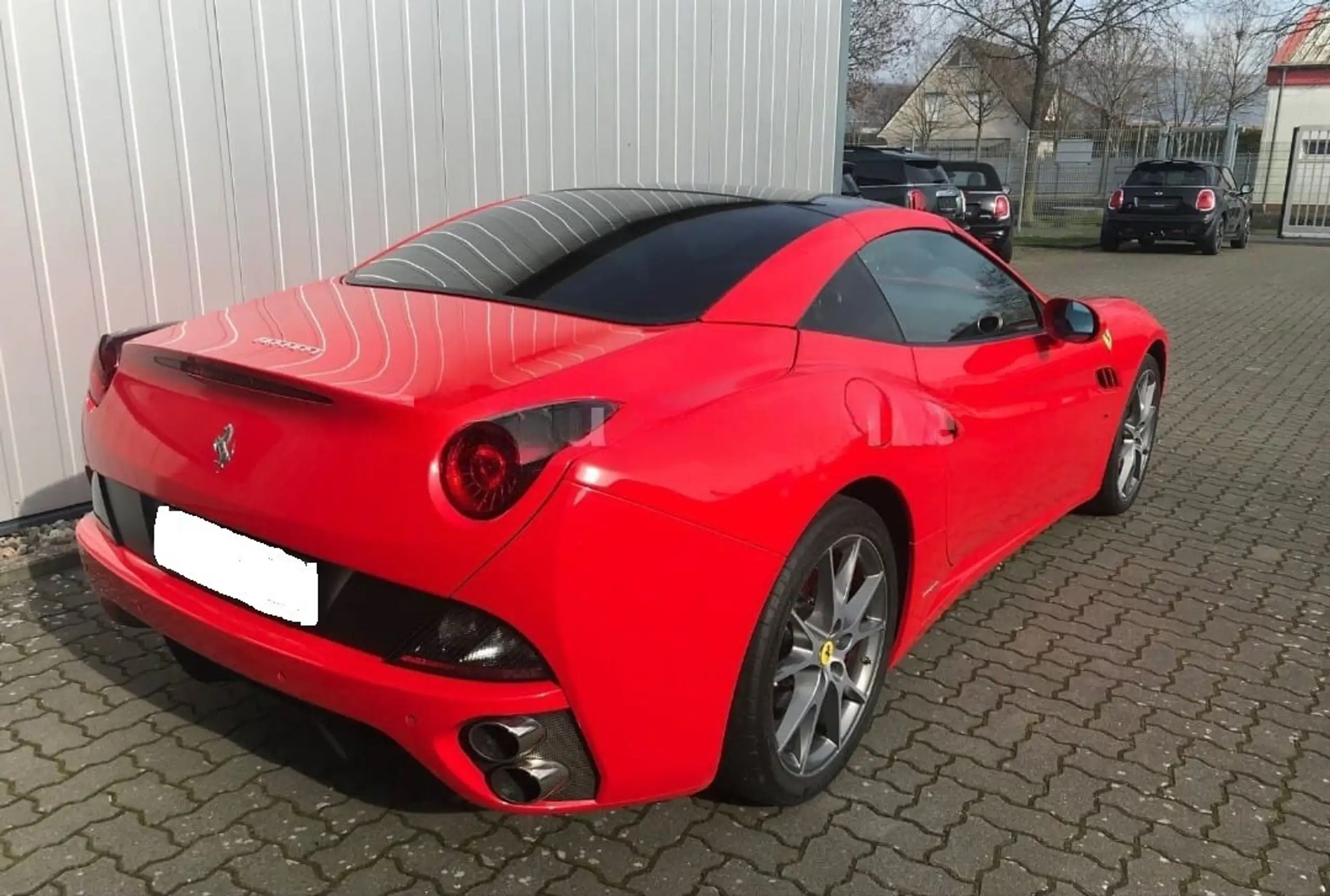 Ferrari - California