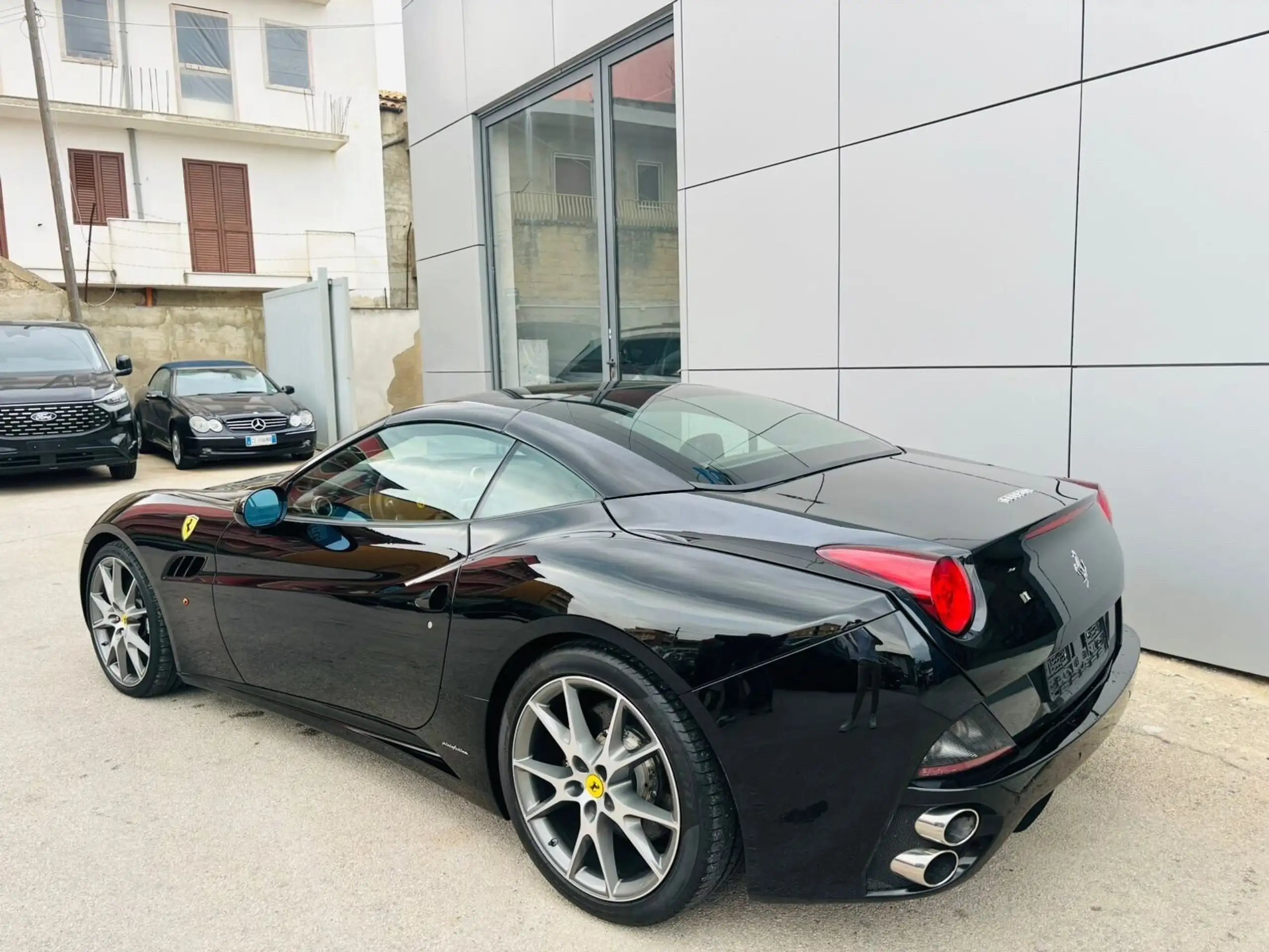 Ferrari - California