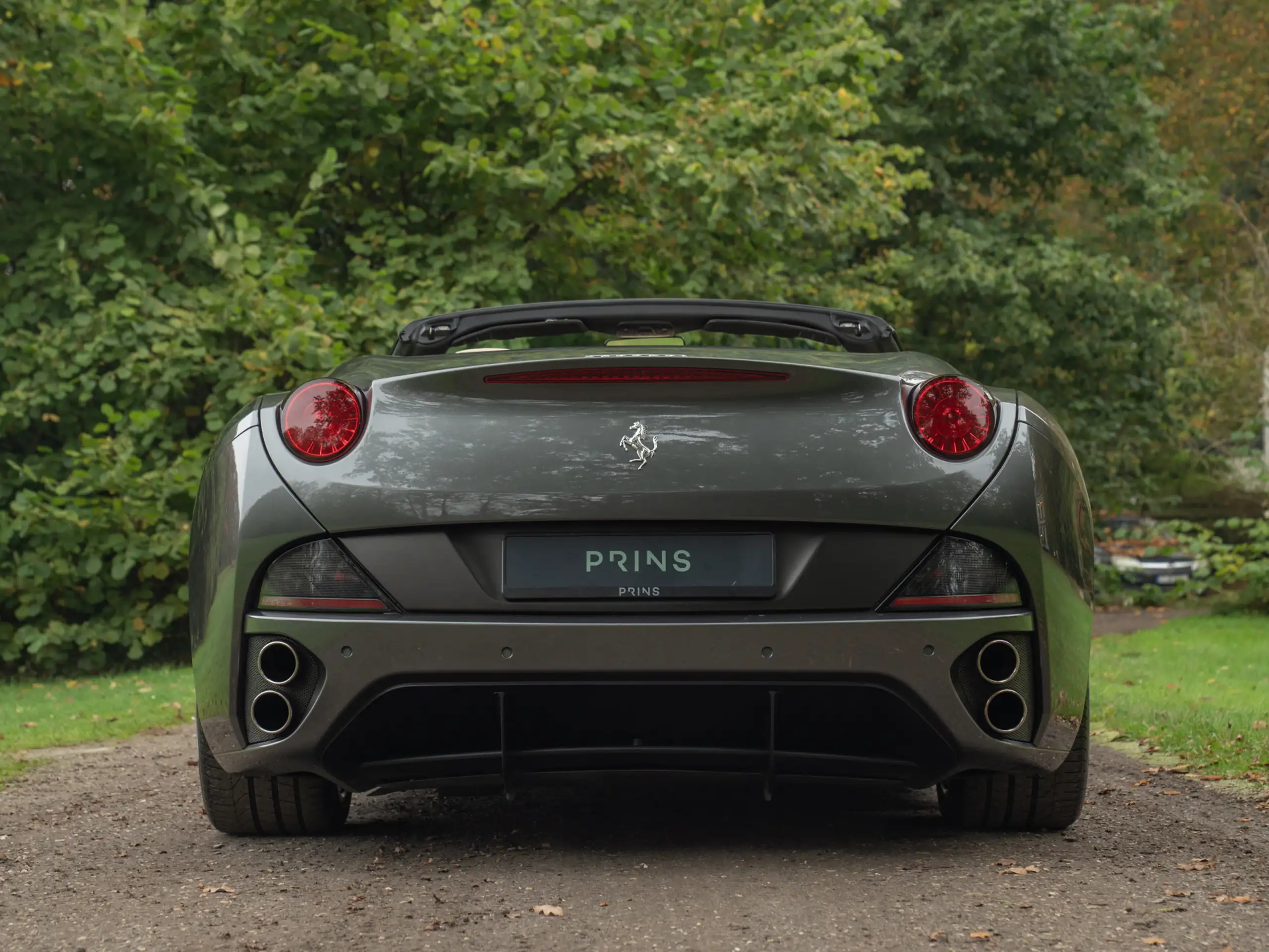 Ferrari - California