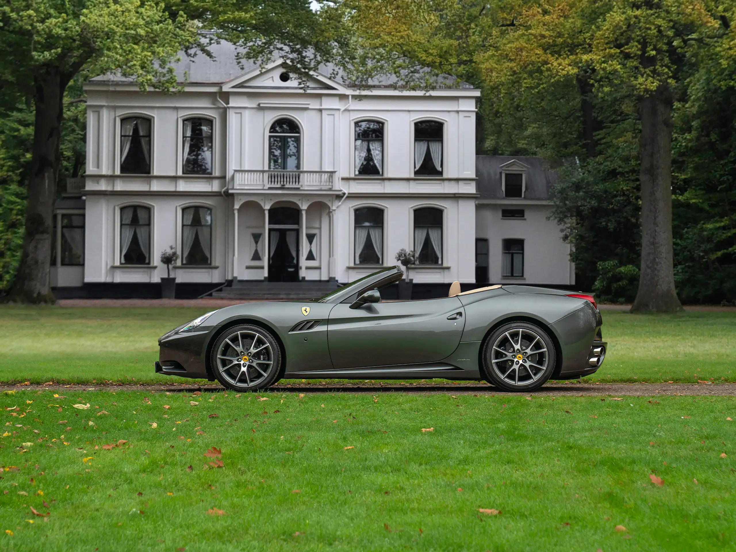 Ferrari - California