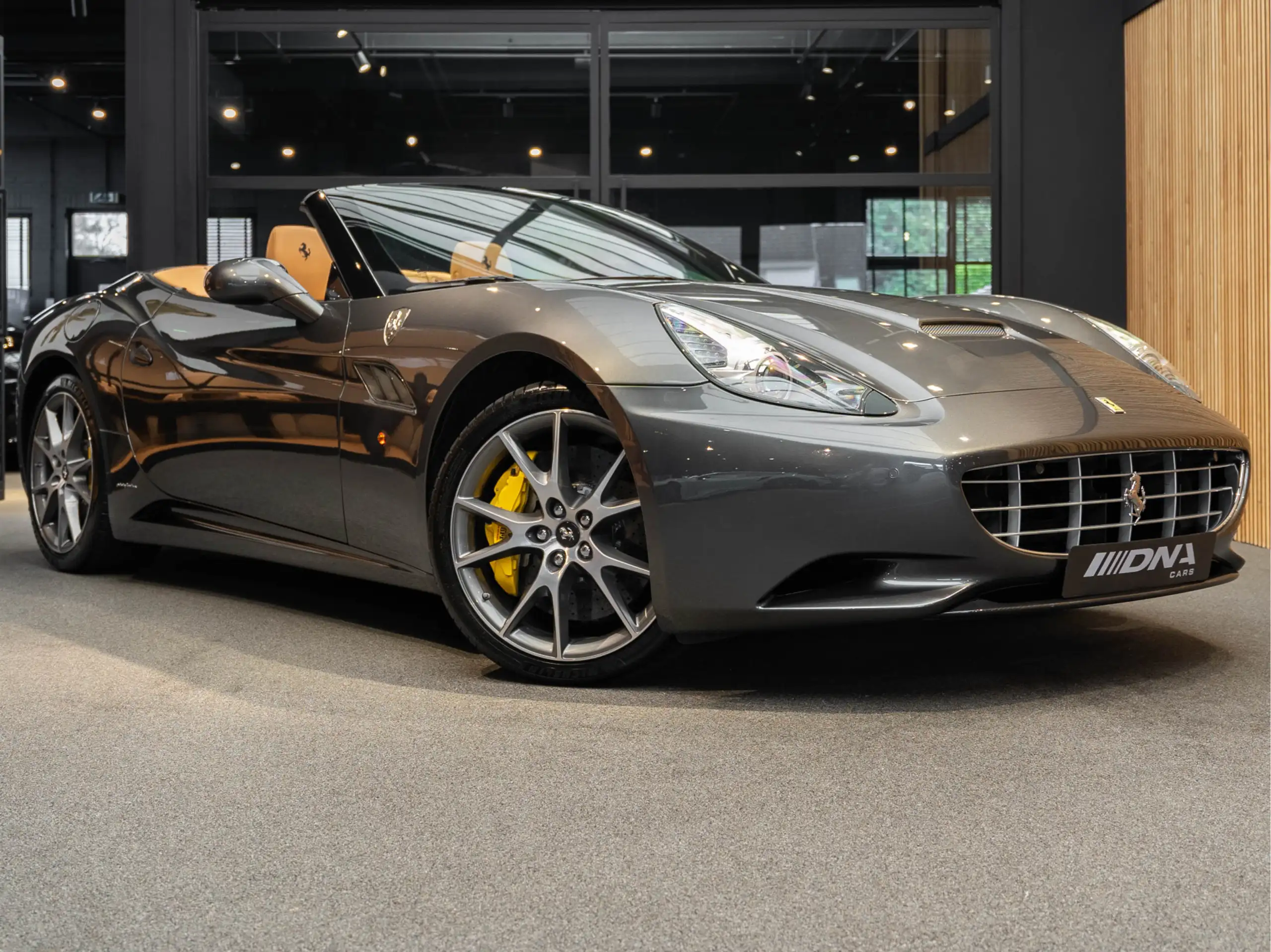 Ferrari - California